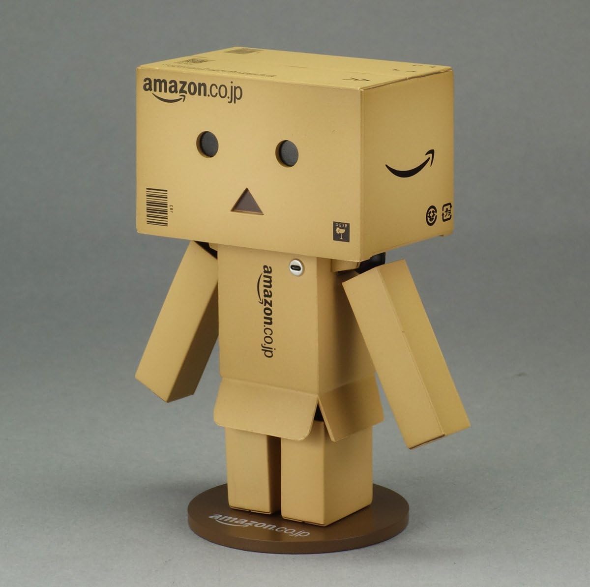 Revoltech Danboard Mini Yotsuba&! Action Figure Amazon.co.jp Box Version(2013 model) by Kaiyodo