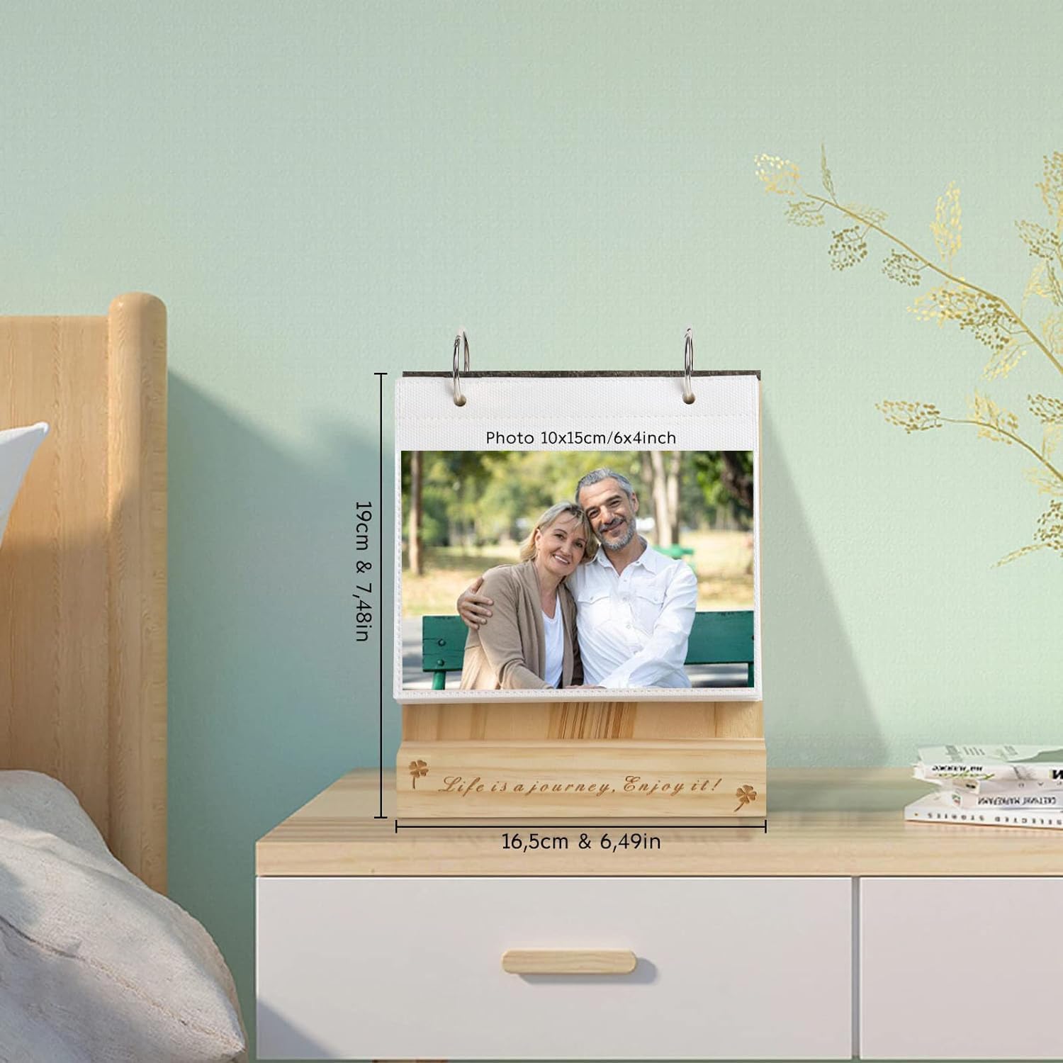 ZEEYUAN Flip Photo Album 6x4 Desk Photo Book Slip in 60 Pictures Gift for Mum Nanny, Aunt and Sister, Wood 60 Photo 6x4 Horizontal - Image 4