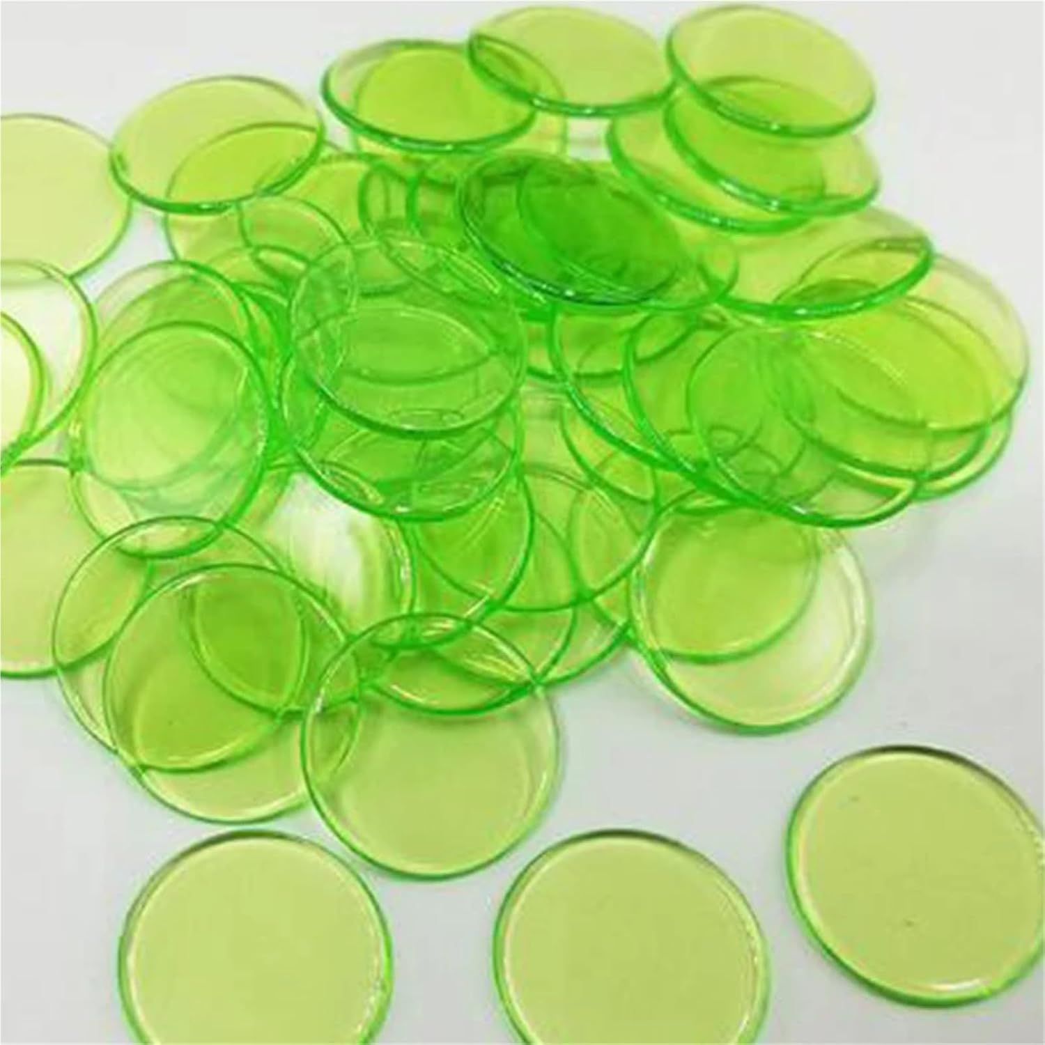 Plastic Poker Chips 500pcs Plastic Learning Counters Disks Bingo Chip Counting Discs Markers for Math Practice and Poker Chips Game Tokens
