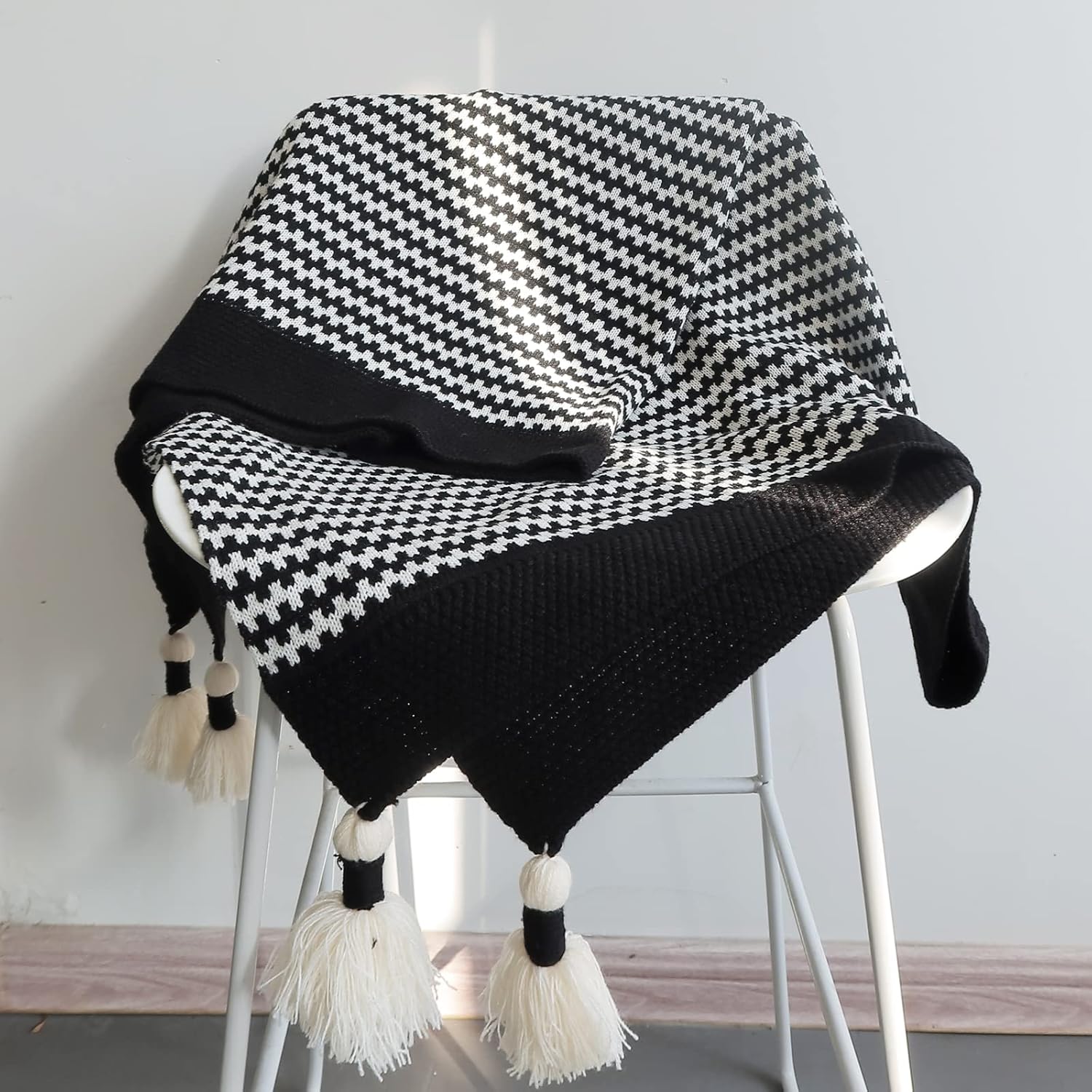 Black and White Throw Blankets, Modern Striped Throw Blanket with Tassels, Soft Patterned Throw Blanket for Sofa Bed and Living Room (47.5x60 Inch) - Image 8