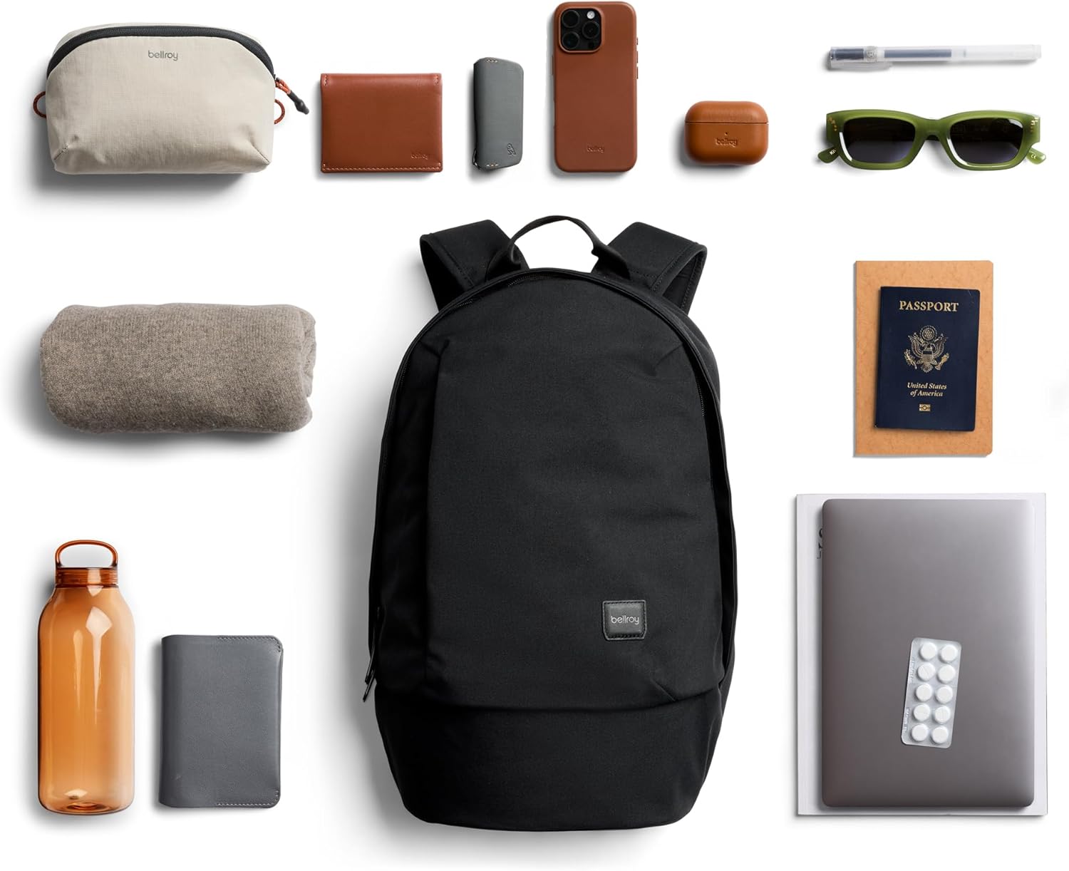 Bellroy Classic Backpack - 3rd Edition (commuter backpack with 16 inch laptop sleeve, tactile fabric, luggage pass-through) - Black