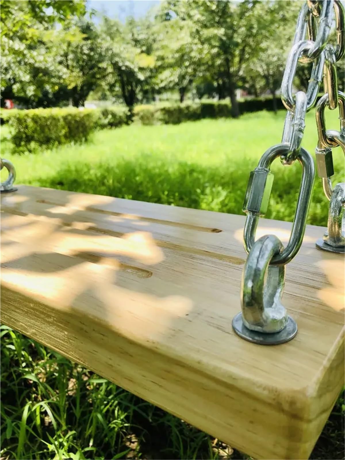 Altalena da giardino per adulti, robusta tavola in legno massiccio e catena in acciaio zincato, ideale per balcone, patio e terrazza (60 x 20 cm) e confortevole
