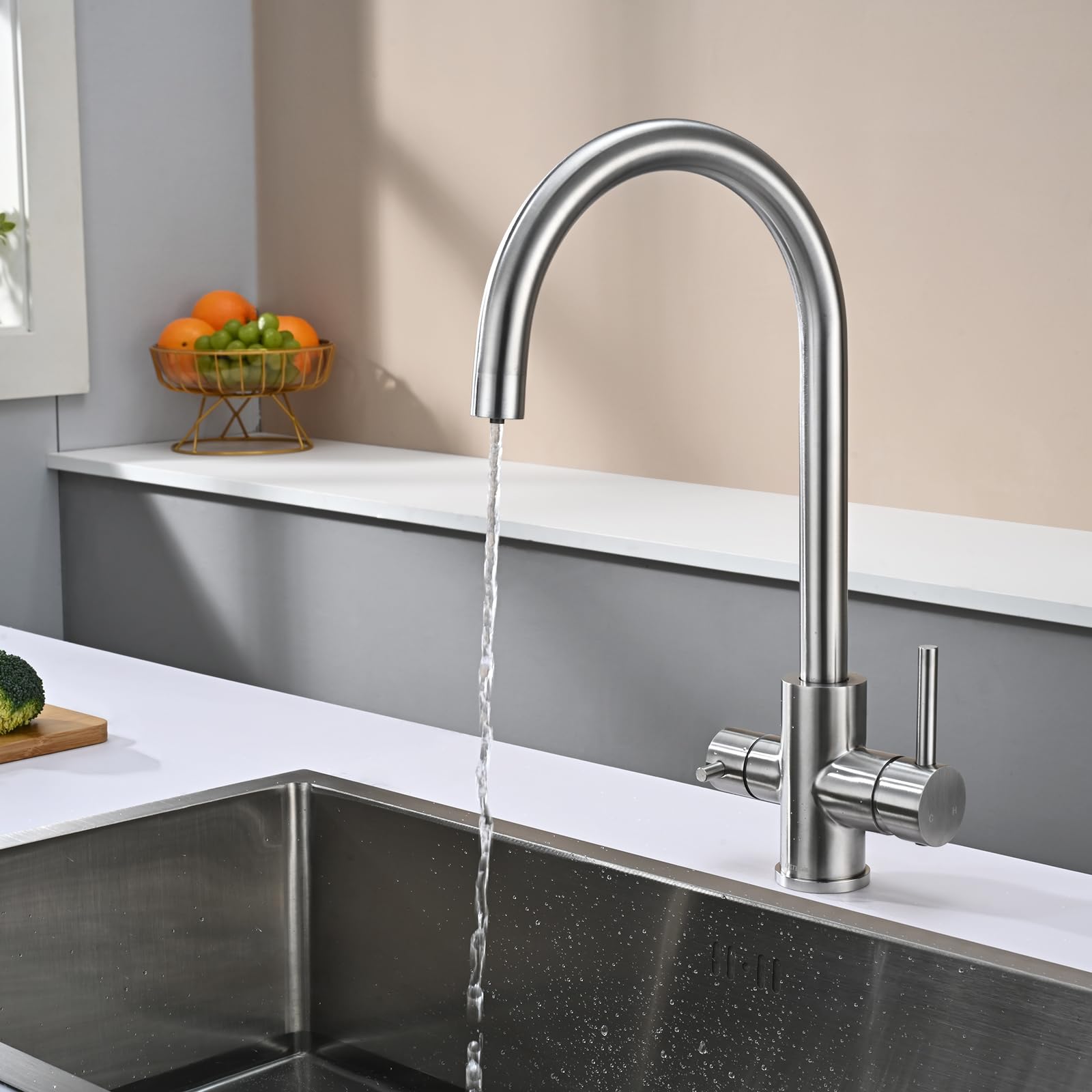 Grifo para Fregadero de Cocina de 3 Vías, DETBOM Mezclador para Sistemas de Ósmosis Inversa, 3 en 1 con Doble Palanca para Agua Potable, Grifo Giratorio a 360°, Acero Inoxidable, Plata Cepillada
