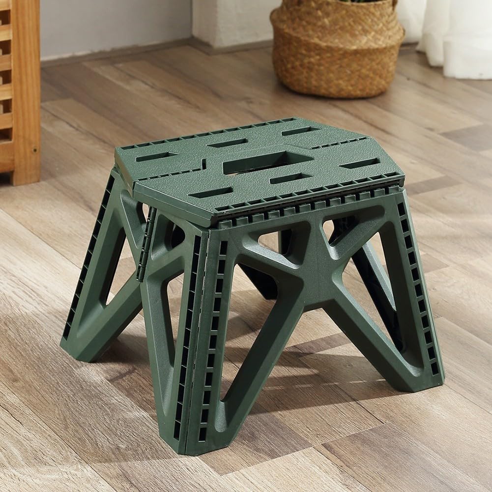 Tabouret pliant pour intérieur et extérieur - Construction en plastique léger certifié EN14183 - Poignée ergonomique et assise hexagonale pour plus de stabilité et de confort - Vert