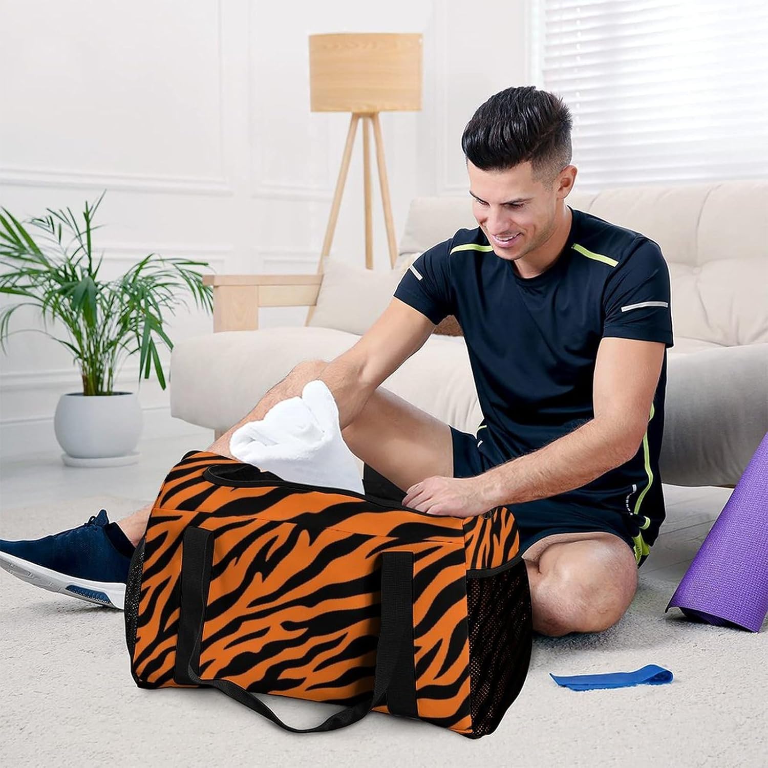 Lightweight Carry On Weekender Bag Foldable Travel Duffel Bags for Men Women Overnight Tote Bag (Tiger Stripe Animal)