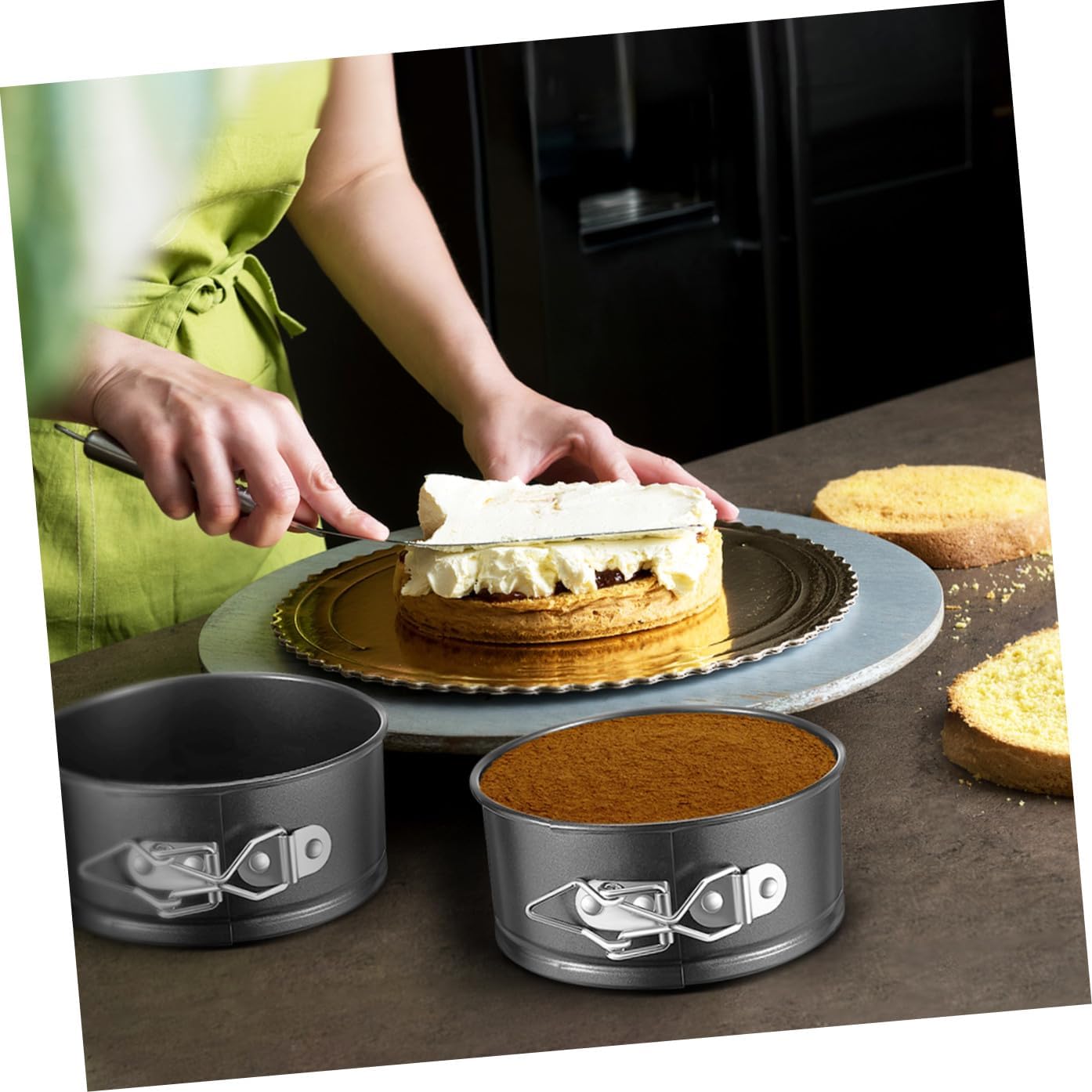 Abaodam 6pcs Mini Springform Cake Pans 4-inch Carbon Steel Non-stick Baking Molds for Cheesecake, Mousse Cake, and Holiday Dessert Preparation