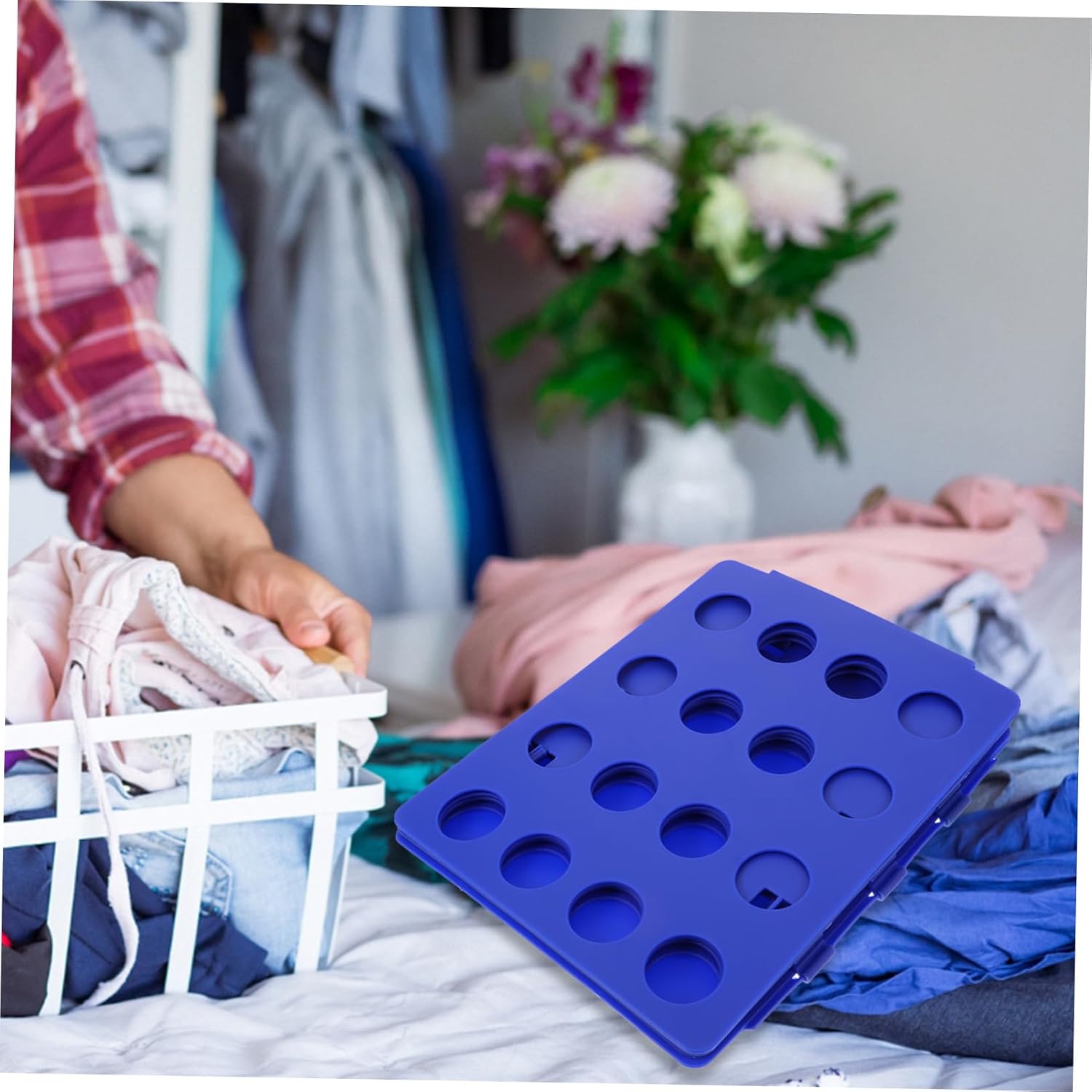 Door Storage Garment Bag Laundry Organizer Hangers Space Saving Folding Board for Folding Shirts Style
