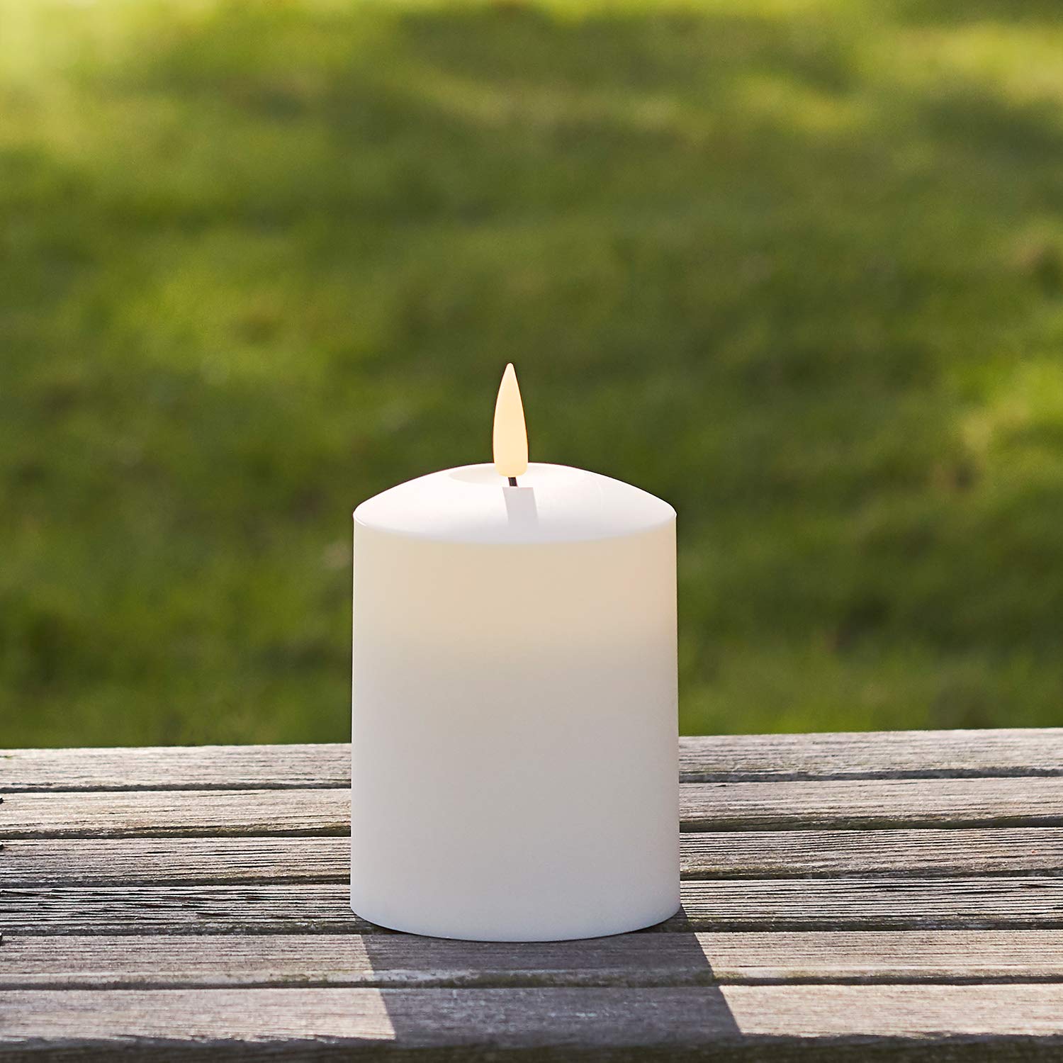 Lights4fun TruGlow® Small Outdoor Waterproof Flameless LED Pillar Candle Battery Operated with Timer 10cm