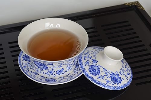Miniatura 9 de Tazas de té de porcelana chinas de 10 onzas Gaiwan Peony Lotus Flower Tureen Tradition Sancai Cover Bowl Lip Cup Saucer Tea Set (loto azul)