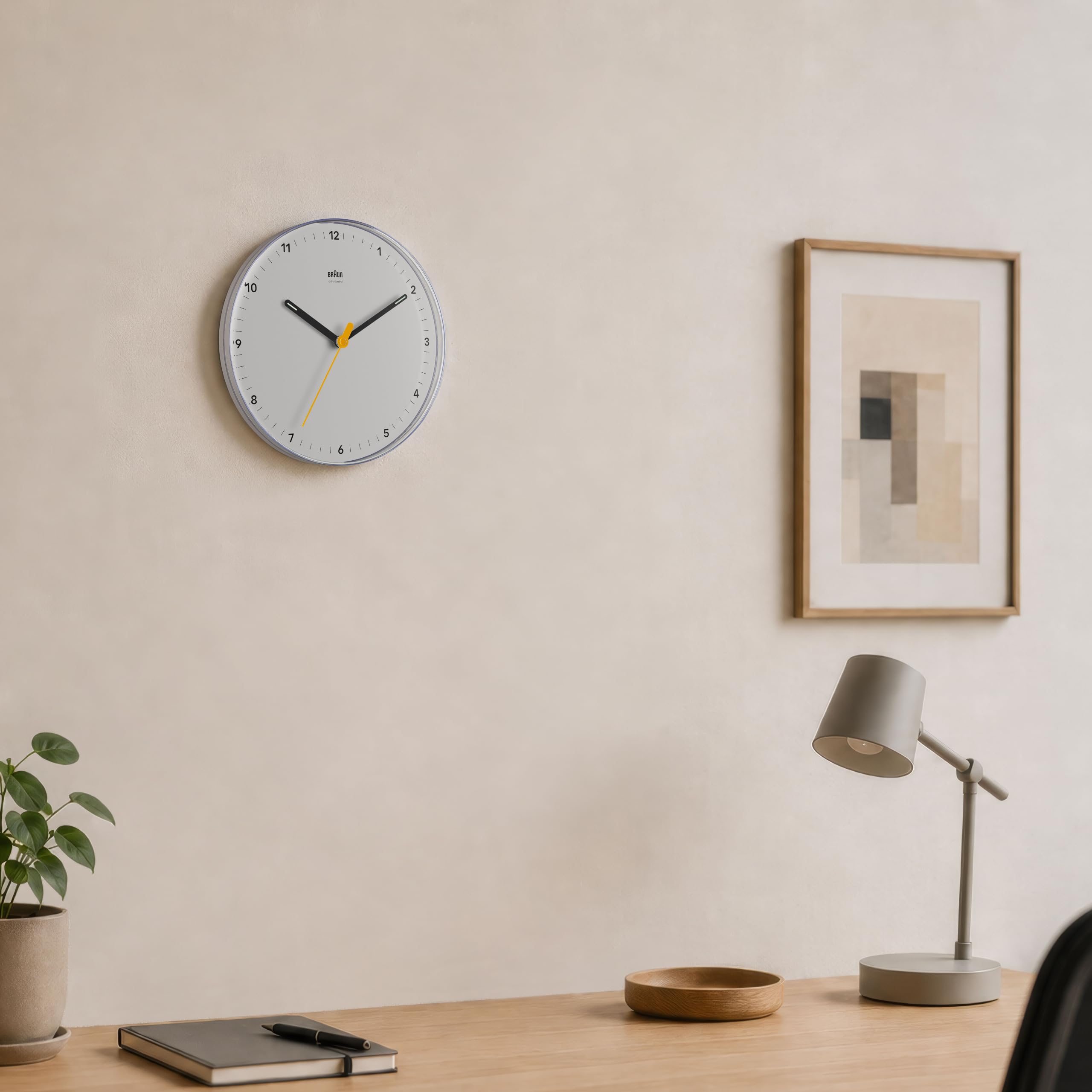 Amazon.com: Braun Classic Analogue Wall Clock with Silent Sweeping
