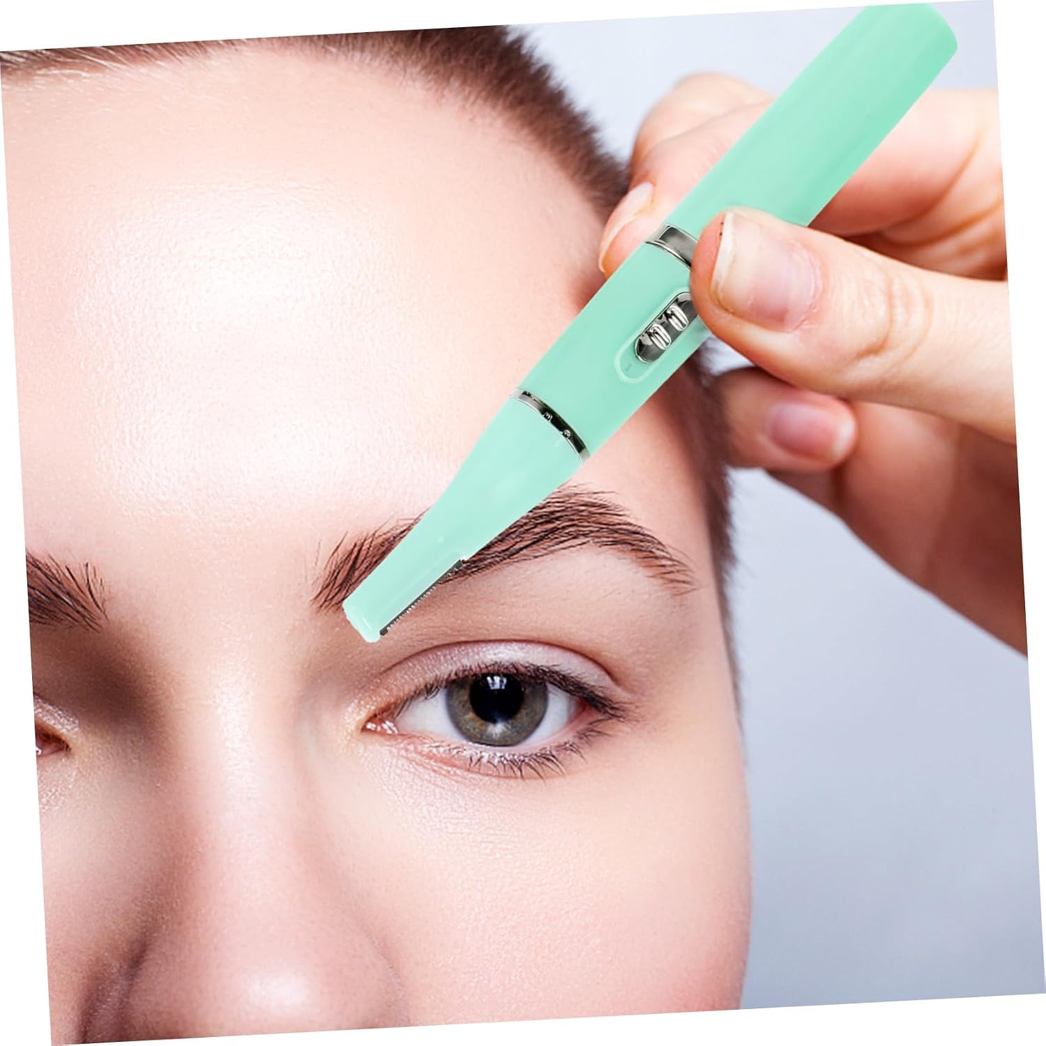 USB Charging Safe Eyebrow Trimmer for Beauty Care Portable