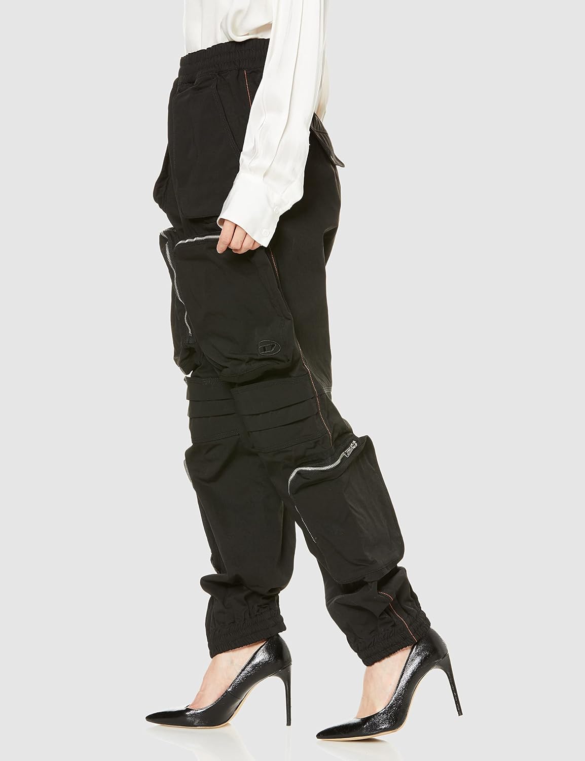 DIESEL レディース　カーゴパンツ　ブラック　美品 セール】レディース カーゴパンツ P-DIAMANDA（カーゴパンツ
