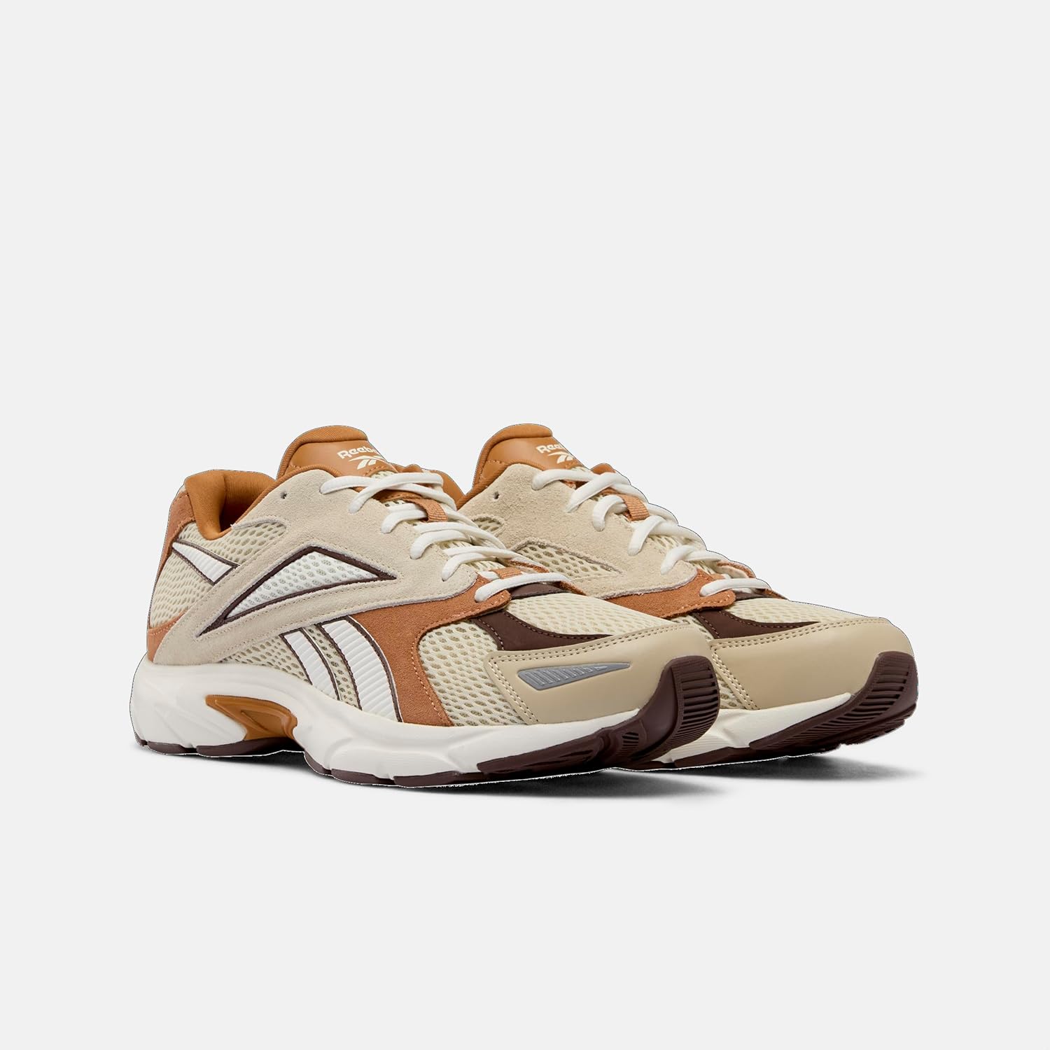 Reebok Road Prime Unisex-Adult Shoes, side profile view