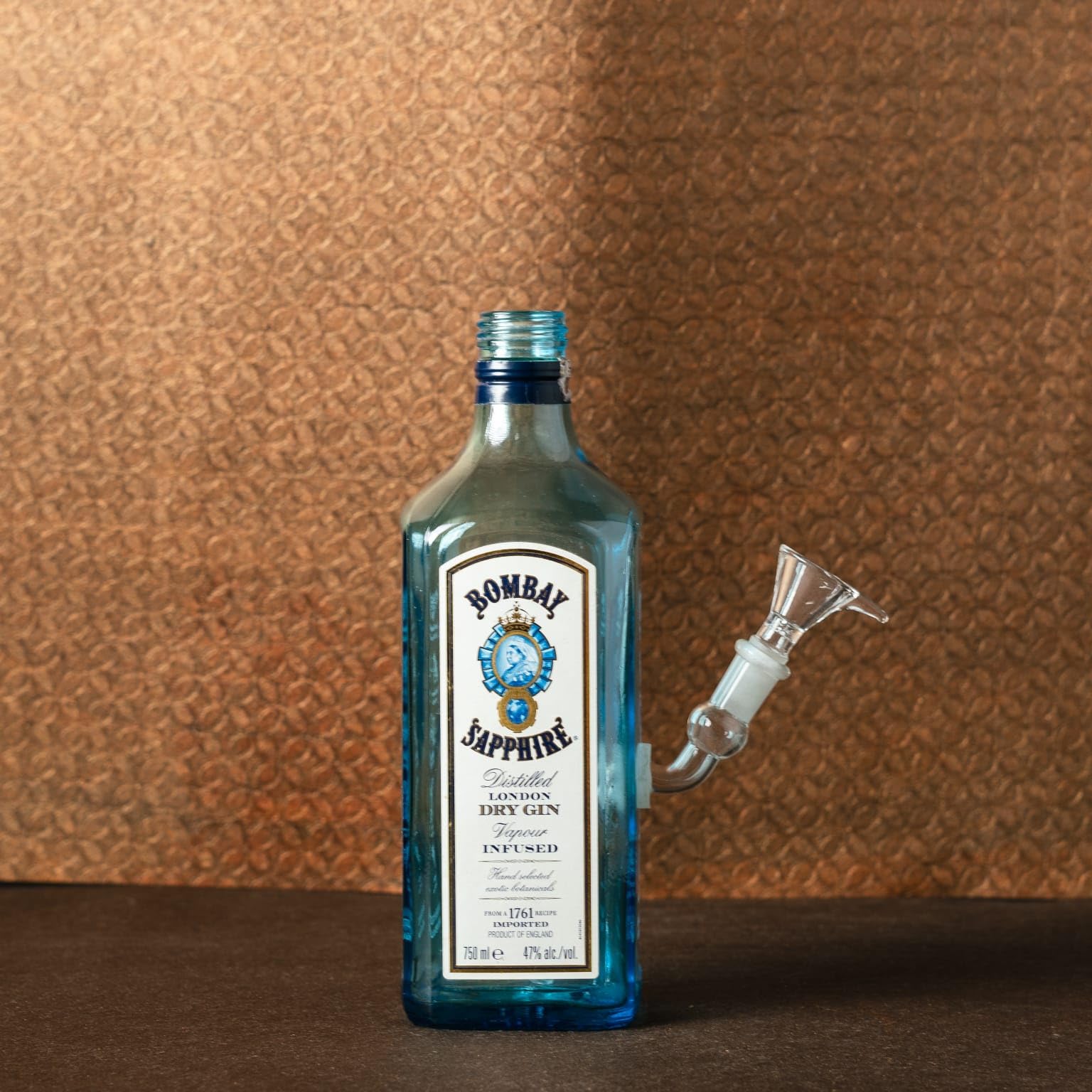 Smoke Station Bombay Blues Bong Pot 800 Gram (Clear Blue) 11 inch Glass With 2 Pcs Shooter