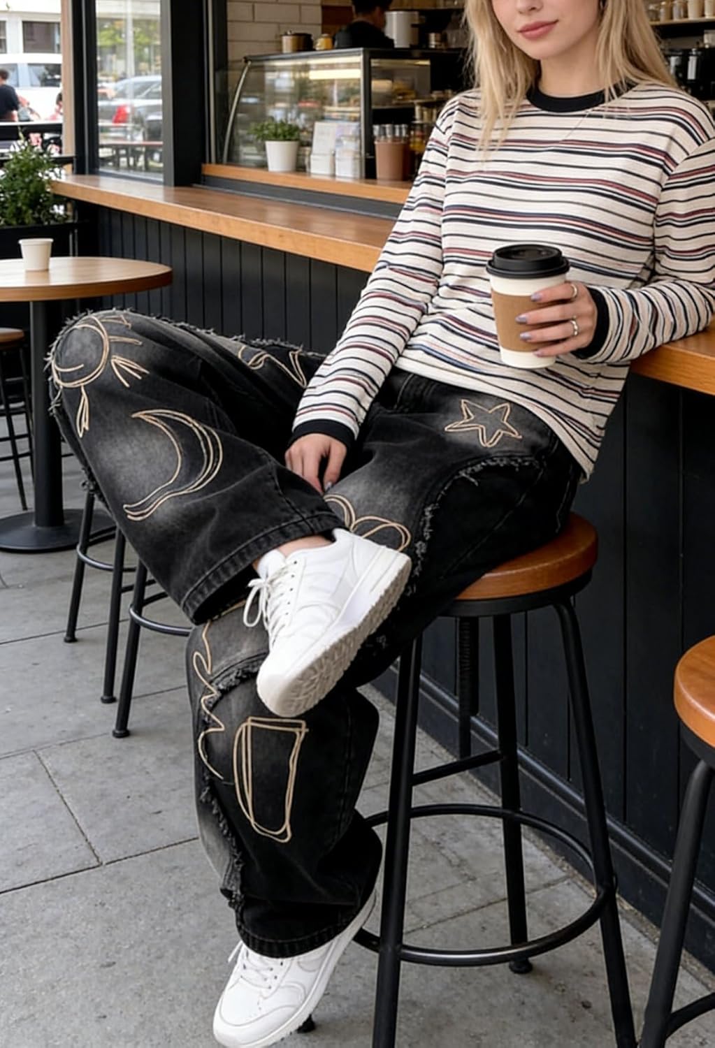 Unisex Y2K Graffiti Baggy Jeans – Vintage Wide Leg Oversized Streetwear Denim Pants with Star Heart Print - Image 5