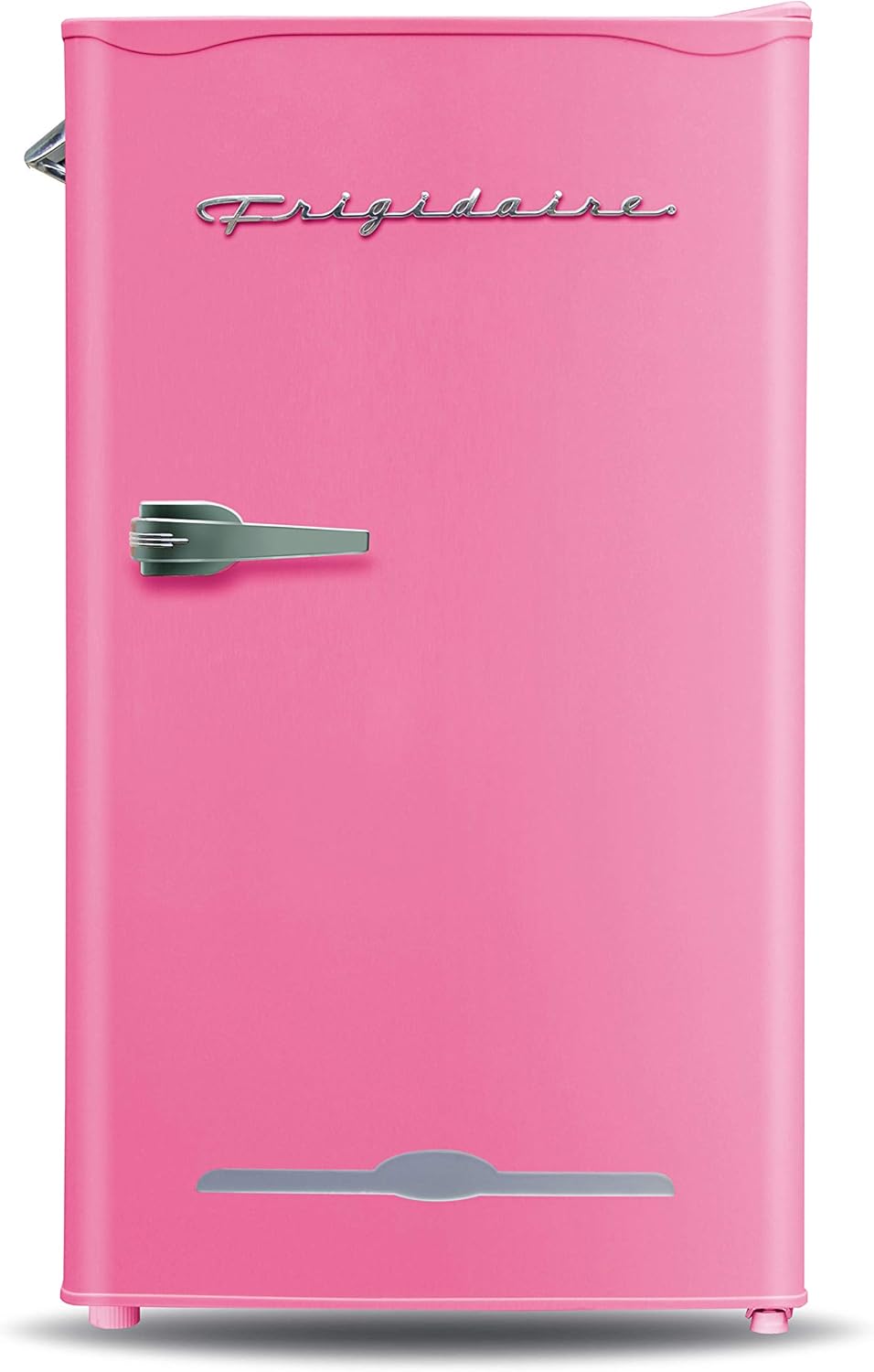 Amazon Com Frigidaire Efr376 Retro Bar Fridge Refrigerator With Side Bottle Opener 3 2 Cu Ft Pink Coral Appliances
