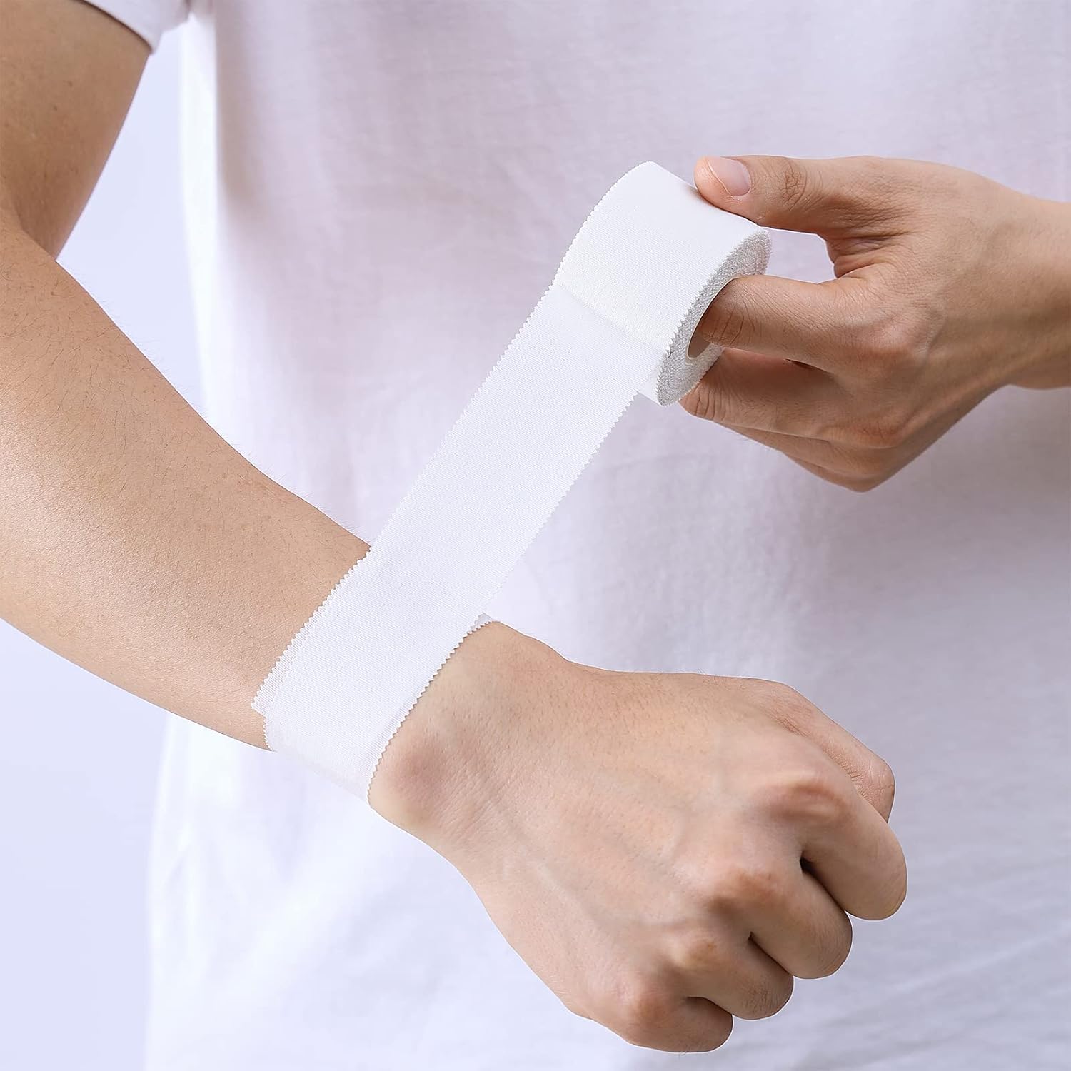 Lobtery White Athletic Tape (3 Pack) Very Strong Athletic Tape No Sticky Residue for Athletes, Sport Trainers and First Aid Injury Wrap, Suitable for Fingers Ankles Wrist (1.5in x 15yards) : Health & Household