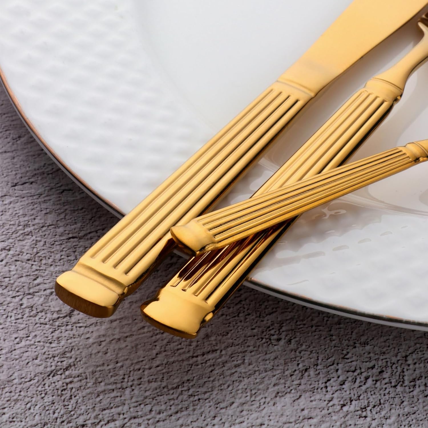 Buyer Star Stainless Steel Gold Silverware Set, 20 Piece Utensil Flatware Set for 4 People, Mirror Polished and Dishwasher Safe Cutlery, Suitable for Home and Restaurant