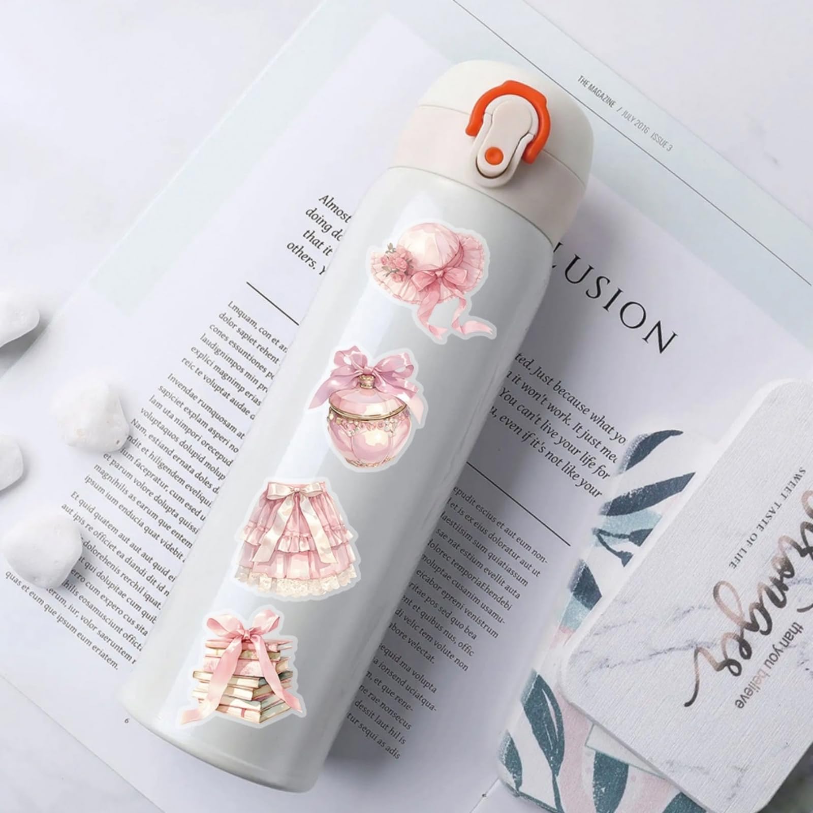 NATOSU Girly Pink Stickerset, 50 stuks, esthetische Kawaii-stickers voor waterfles, laptop, skateboard, gitaar, scrapbook, journaling, anime-stickers voor meisjes en vrouwen