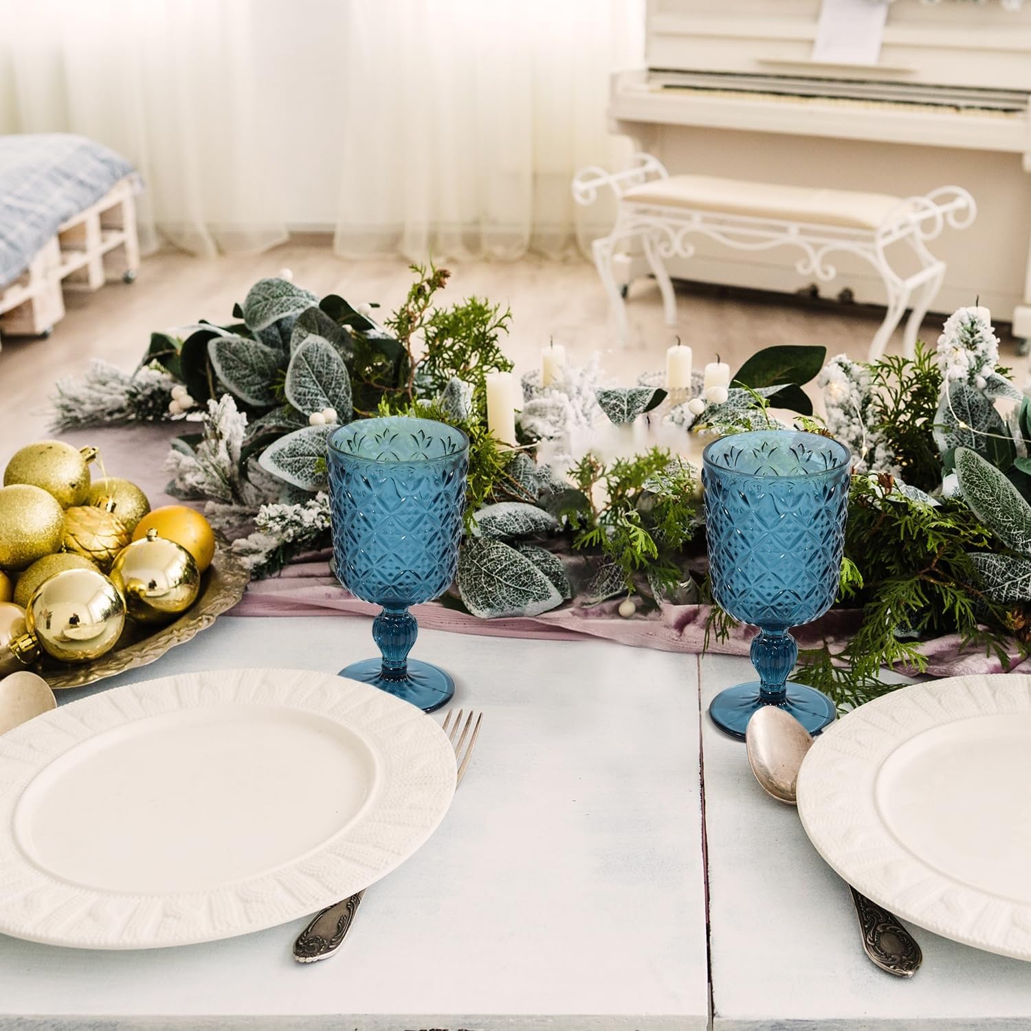 Blaue Weingläser im Vintage-Stil, 6 Stück, 340 ml, farbige Glaskelche mit geprägtem Blumenmuster, spülmaschinenfest for die Hochzeit, Party, Bar Getränkebecher