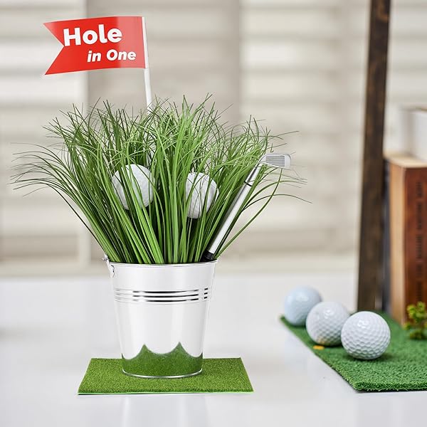 Miniature Golf Green Table Arrangements