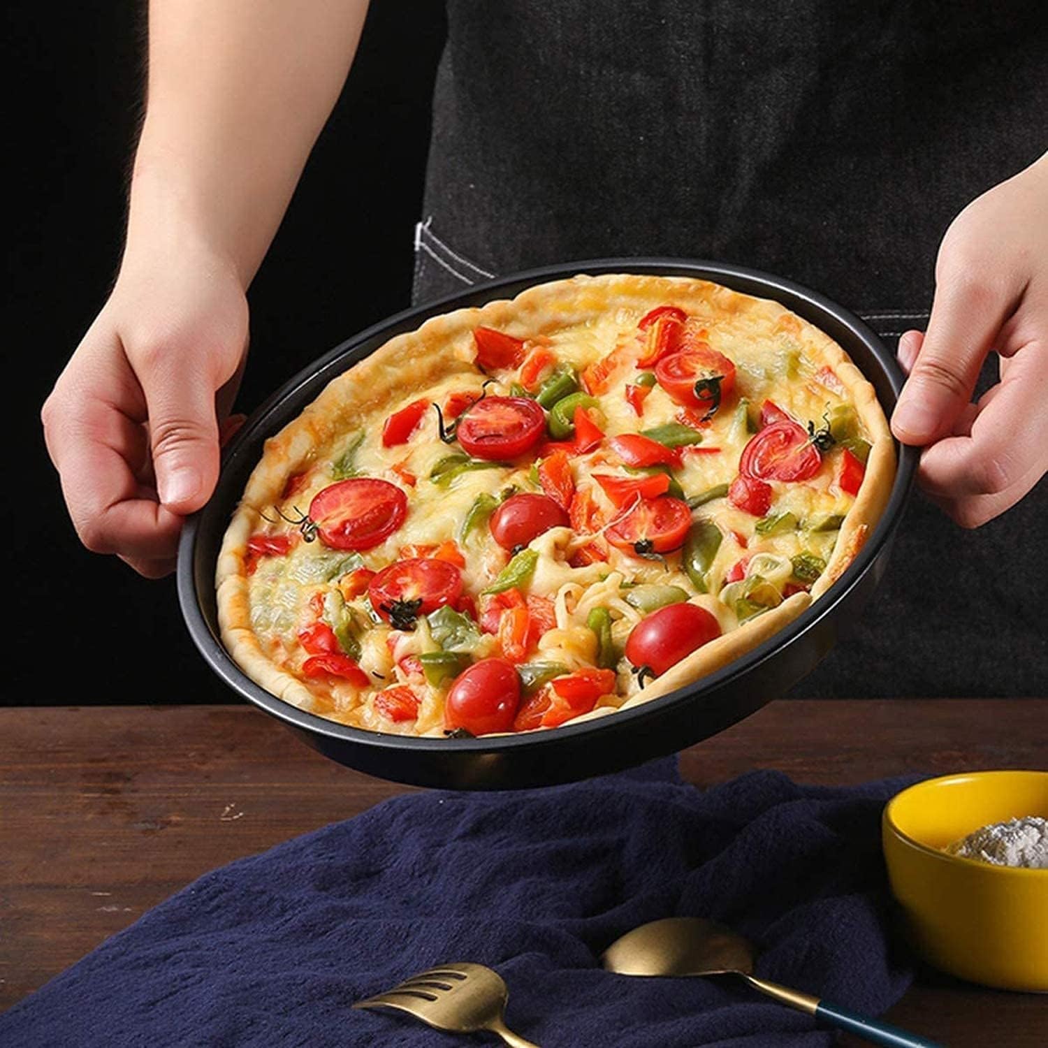 RENARSH 3Pcs Pizza Pans Set Bakeware Set Carbon Steel Nonstick Kitchenware Baking Pan Round Pizza Pan Pizza Tray - Black 3