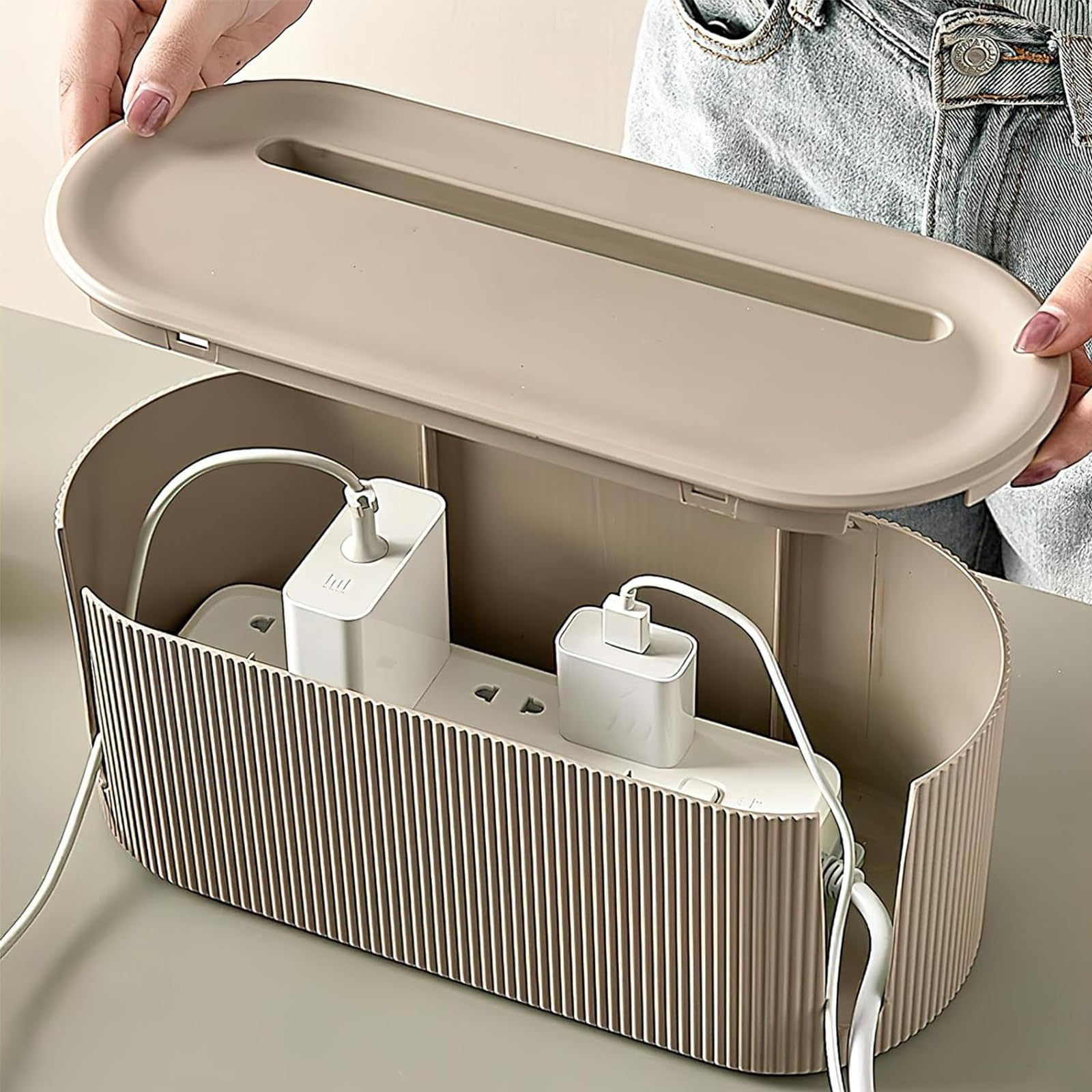 Wire Storage Box, Scatola Portacavi, Come Nascondere Prese e Fili Tutto per Casa, Scatola Organizer per Cavi da Scrivania, Coprifili tv a Muro, Porta Cavi Scrivania (Colore del tè al latte)