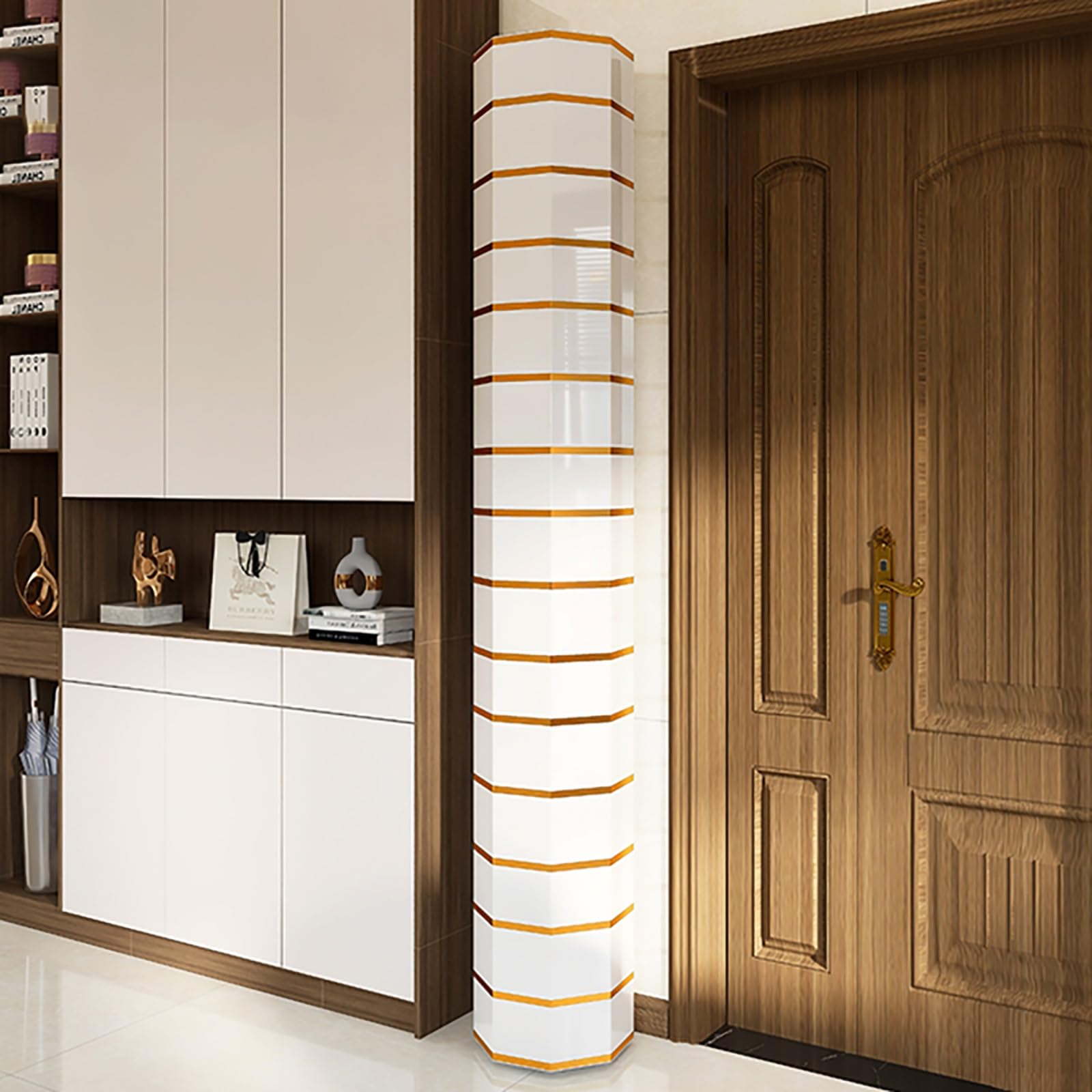 Amazon｜360度回転式シューズラック、吸着ドア付き、自立式密閉型