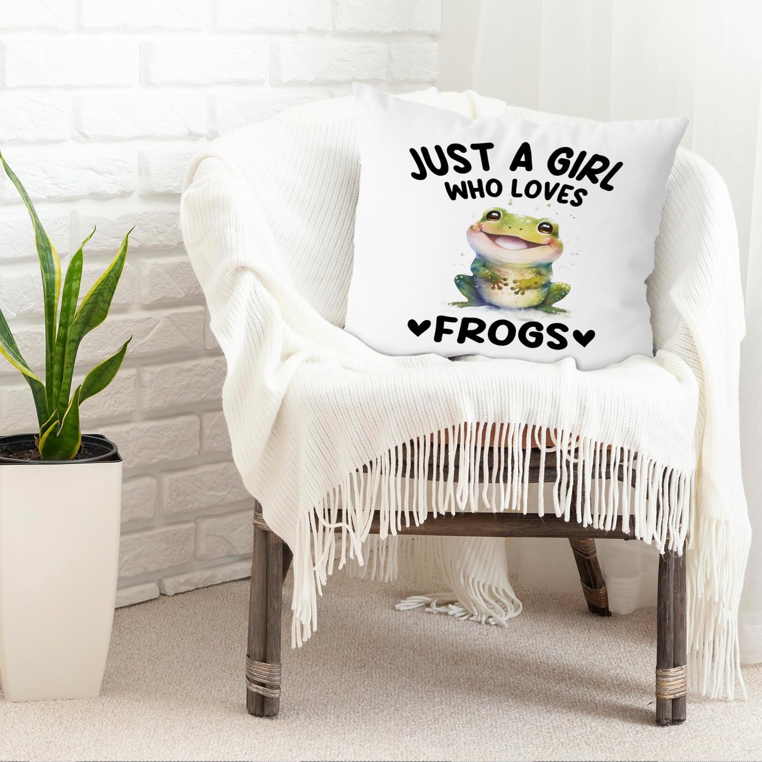 KEUSPI Just a Girl Who Loves Frogs Pillow Covers Decor for Home Girls Room Bedroom Frogs Gifts for Girls Frog Lovers Women - view 3