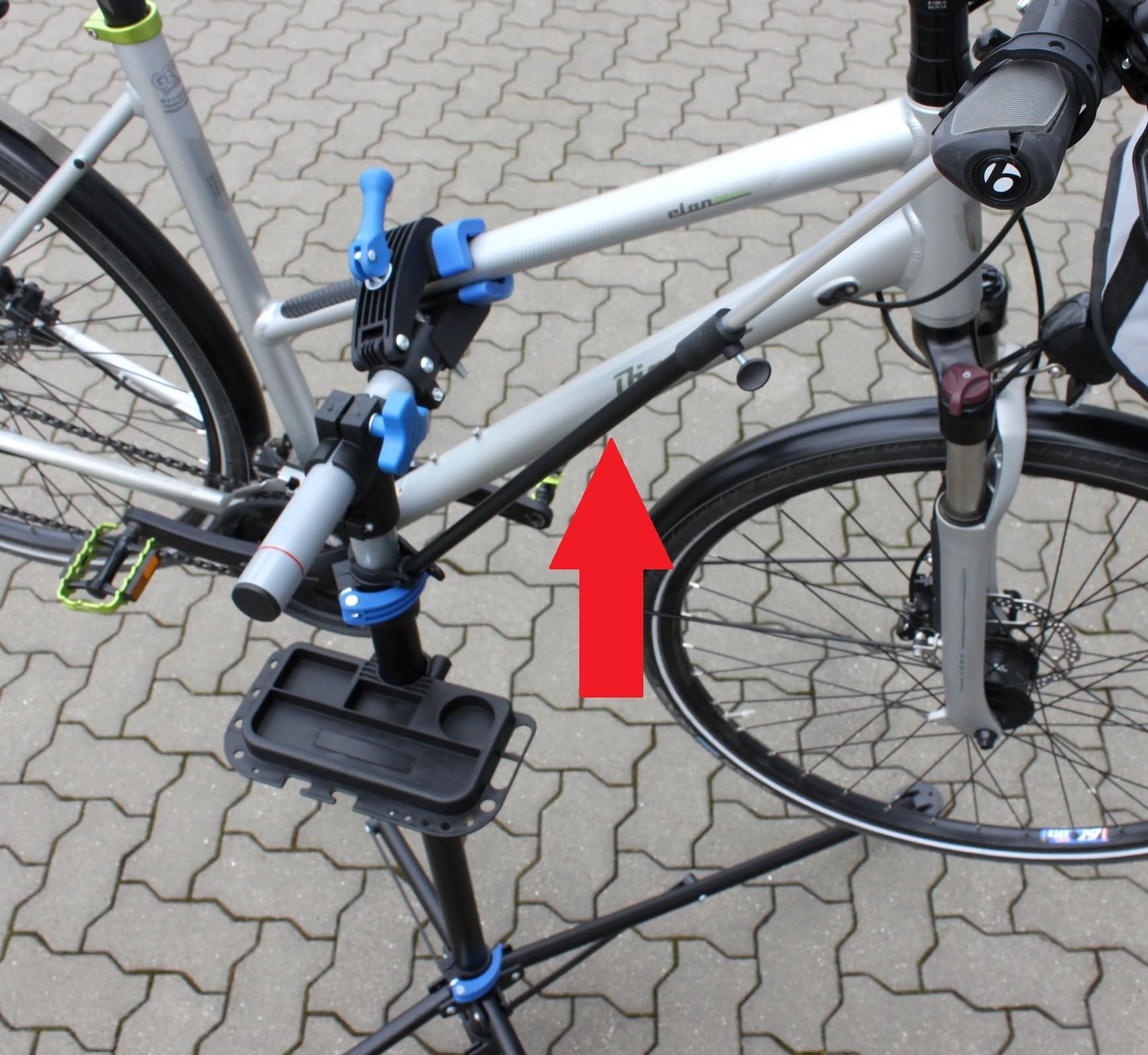 BIKE REPAIR Montageständer mit Vierbeinkreuz Ständer Fahrrad Reparatur Teleskop Stativ Schnellspanner ebike 30 kg