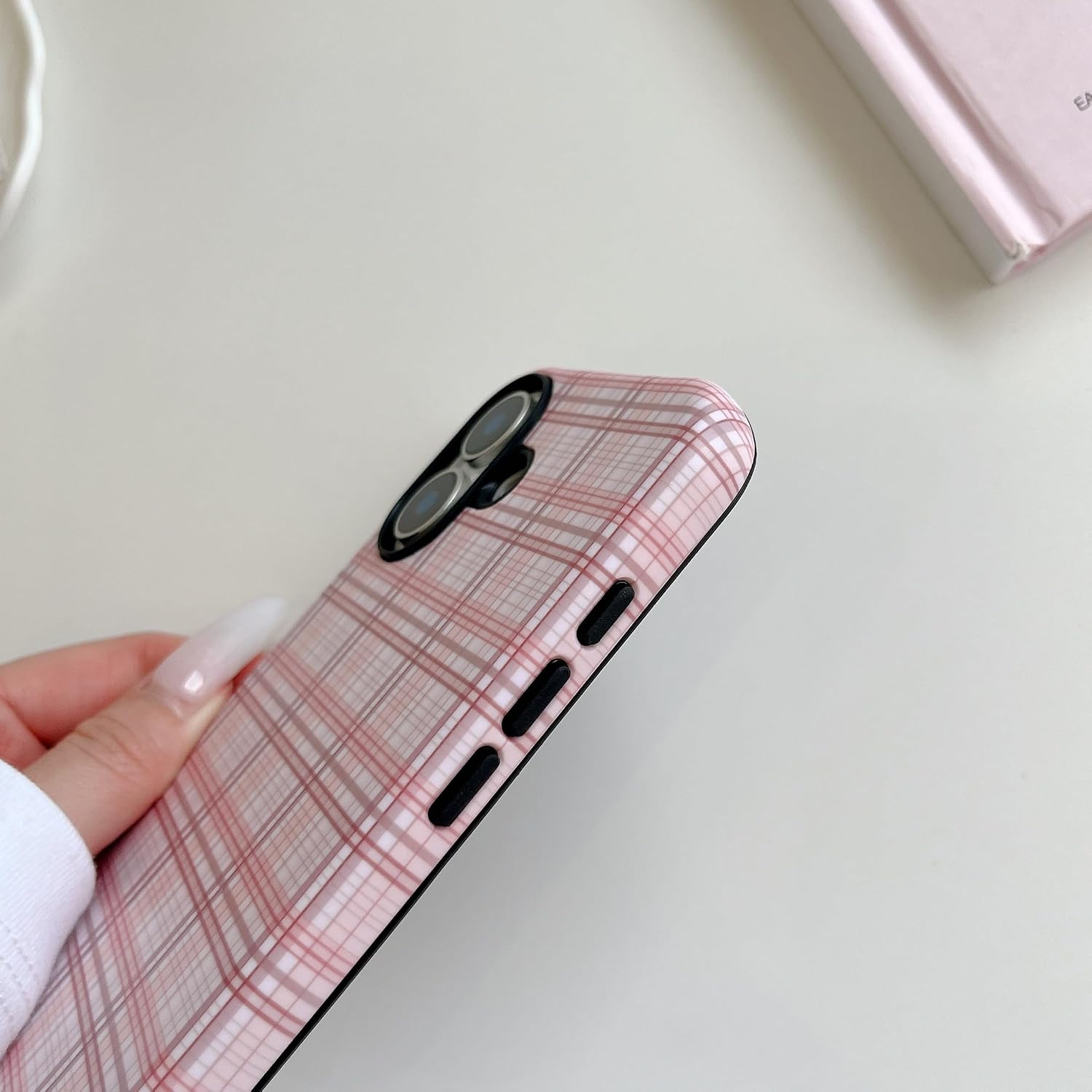 Pink Plaid Checkered Case for iPhone 16, Aesthetic Preppy Retro Gingham Pattern Protective Shockproof Slim Hard Shell Cover for Women Girls (Pink, for iPhone 16)