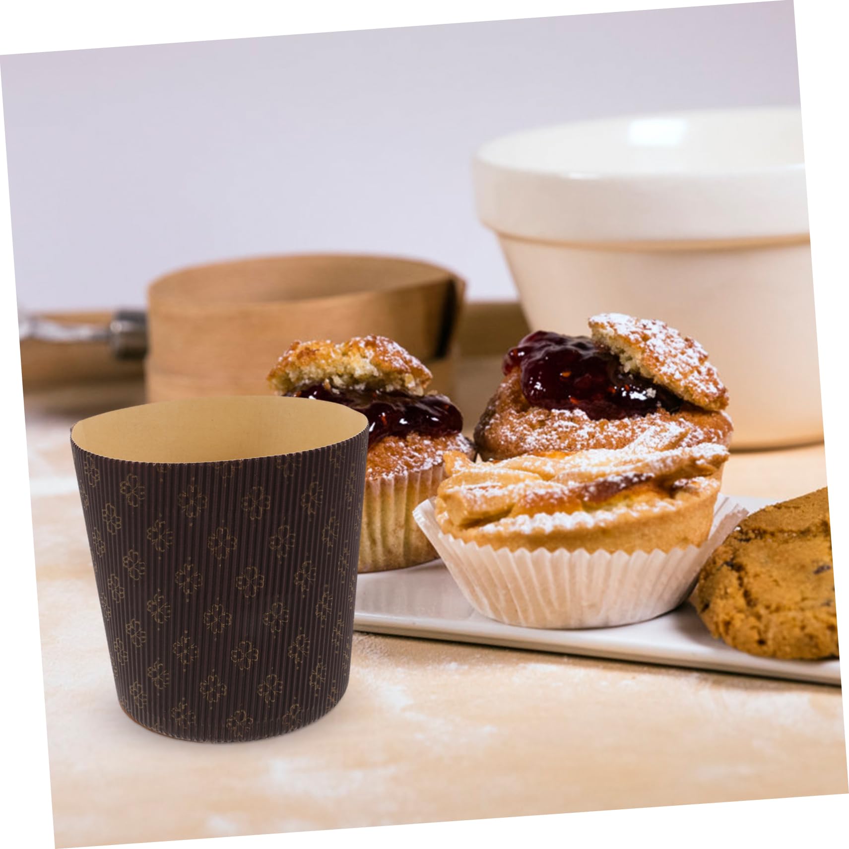 LABRIMP 25 Piezas Panettone Papel para Hornear Muffins y Pasteles Resistente la Grasa para Tartas Magdalenas Mini Cheesecakes y Chocolates para Bodas y Shower