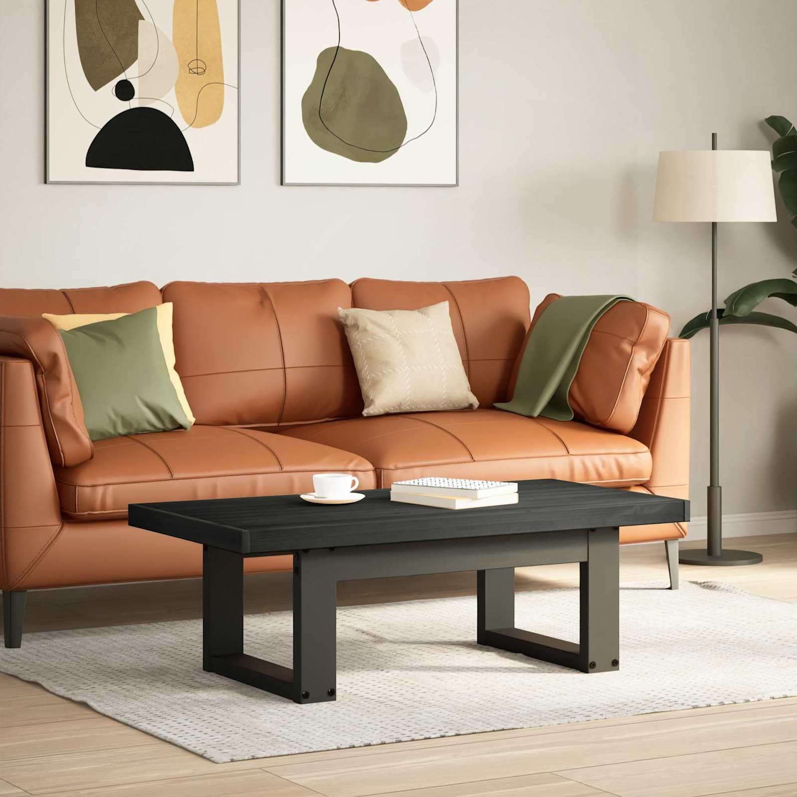 Table basse en bois massif noir NOAIN au design épuré
