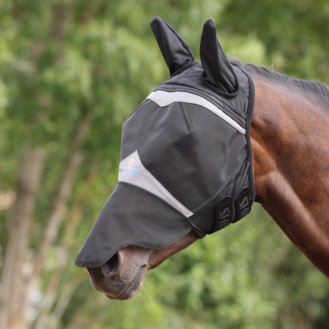 Shires FlyGuard Pro - Máscara de malla fina para moscas con orejas y nariz, tamaño XS de pony, malla ligera y transpirable, protección contra insectos | Ajuste seguro para la participación, pastoreo y