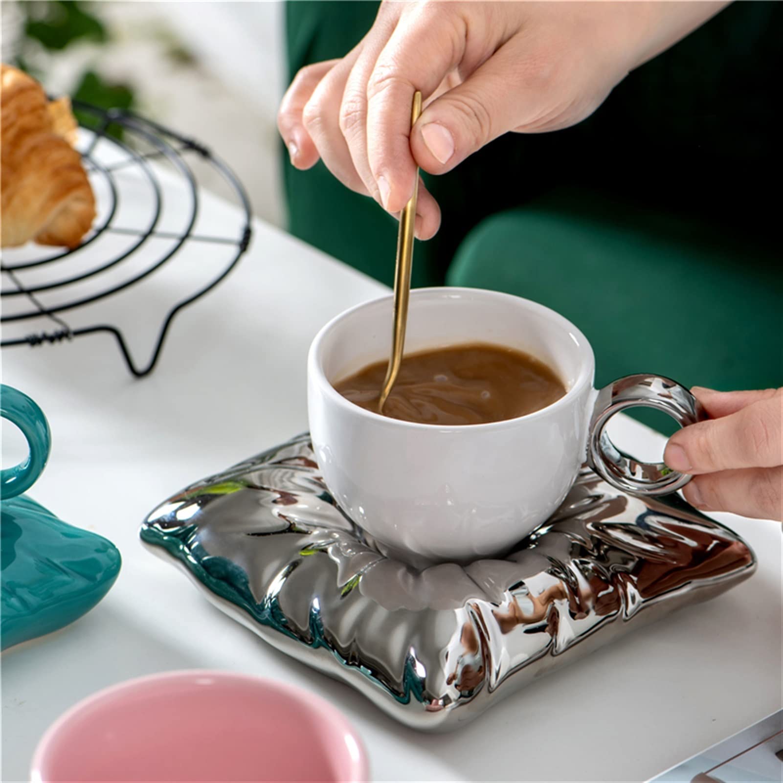 Tazas de Té Bolsa de almohada creativa nórdica Copa de café y platillo Cerámica Copa de té Set Home Office Webware Cumpleaños personalizado Regalos de boda Tazas de Desayuno (Color : F)