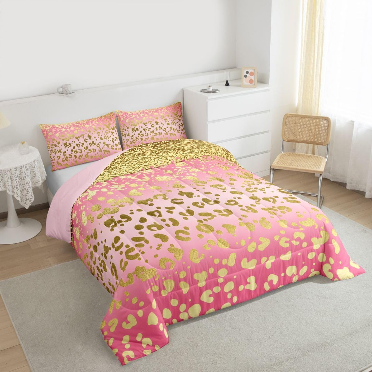 Feelyou Glitter Pattern Comforter Set Shiny Leopard Print Bedding Set Pastel Comforter Golden Leopard Print Quilted Duvet Set for Girls Women Microfiber Full(No Glitter)