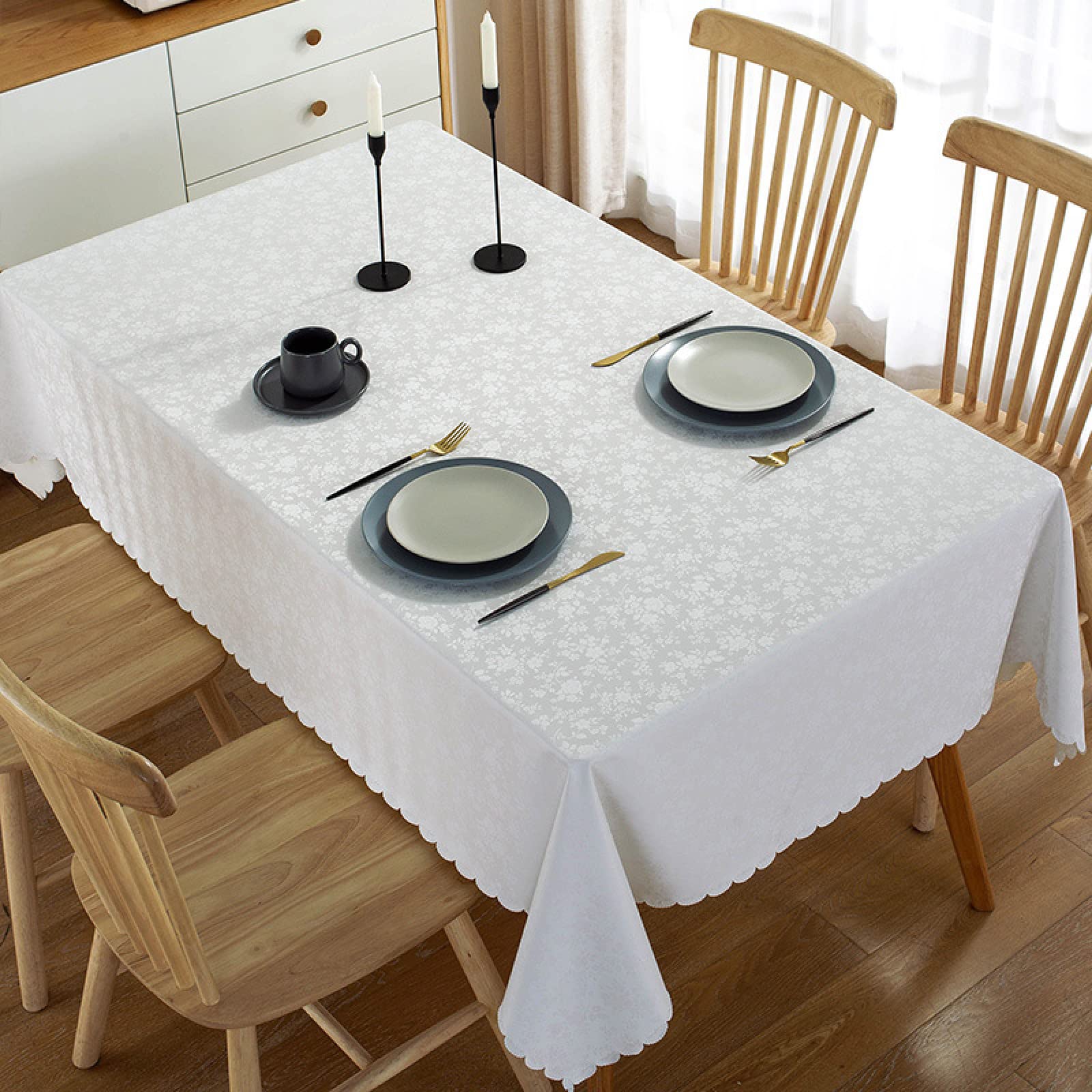 Nappe rectangulaire en PU blanc 140x140 cm résistante à la chaleur et imperméable aux taches