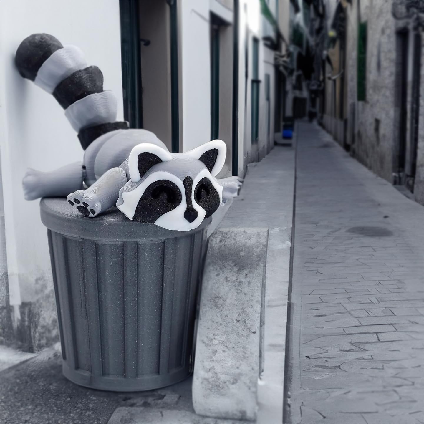 Flexible and Fun Articulated Raccoon Fidget Toy - 'Trash Panda & Garbage Can' Set for Stress Relief and Play 3D Printed