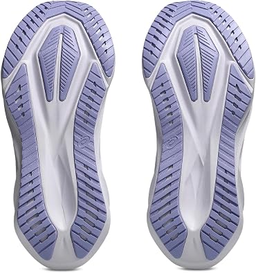 ASICS Men's Novablast 5Sneaker