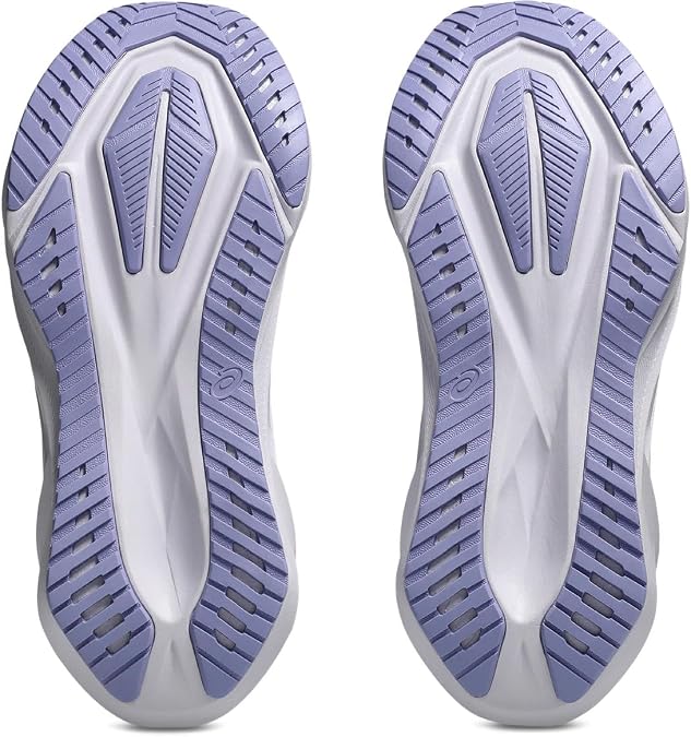 ASICS Men's Novablast 5Sneaker