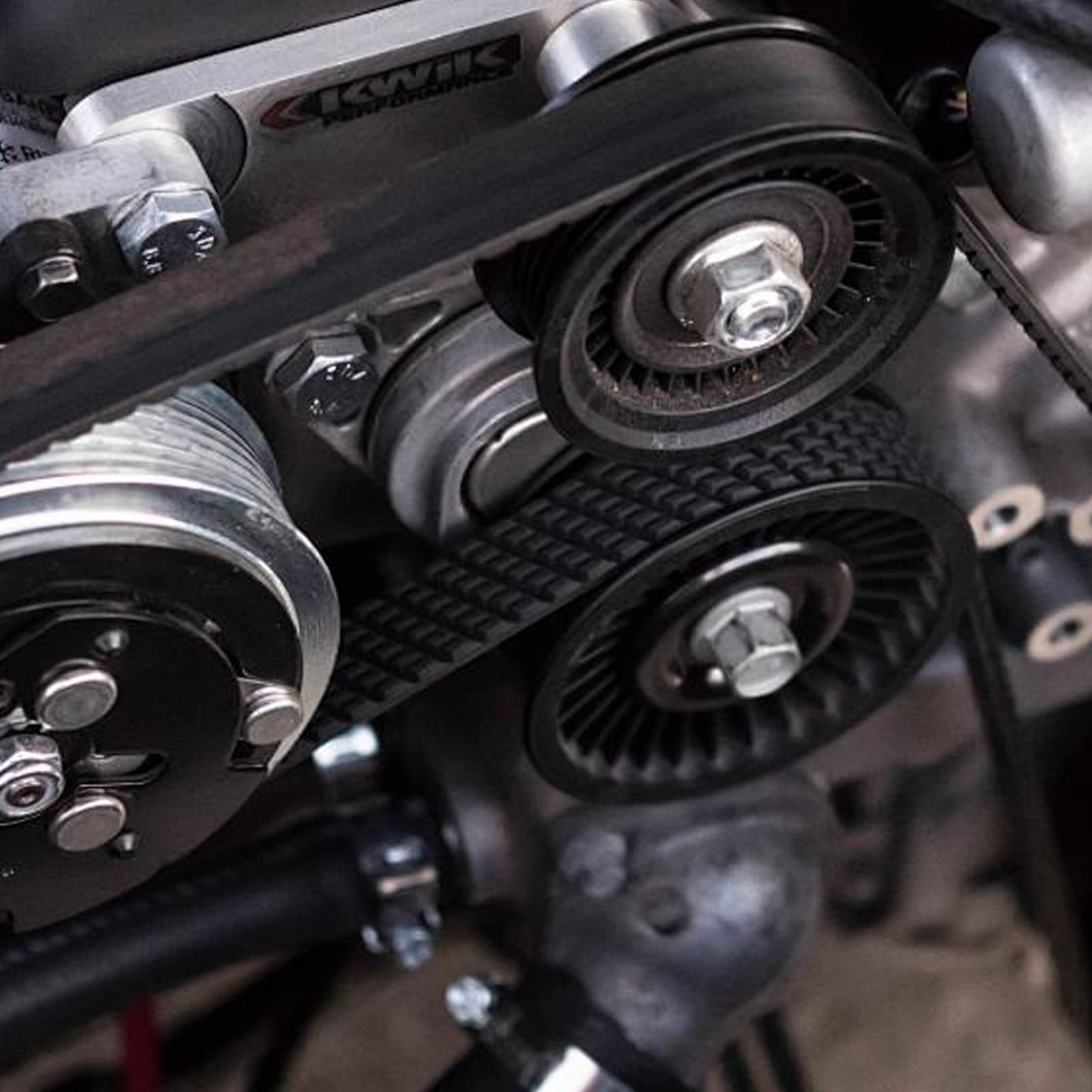 16 Dadi Di Scarico M8 Esagonali, Prigionieri Per Scarico M8 X 1,25, Prigionieri Autobloccanti, Adatti Per I Dadi Del Collettore Di Scarico Per Autoveicoli Bmw E30 Serie 3