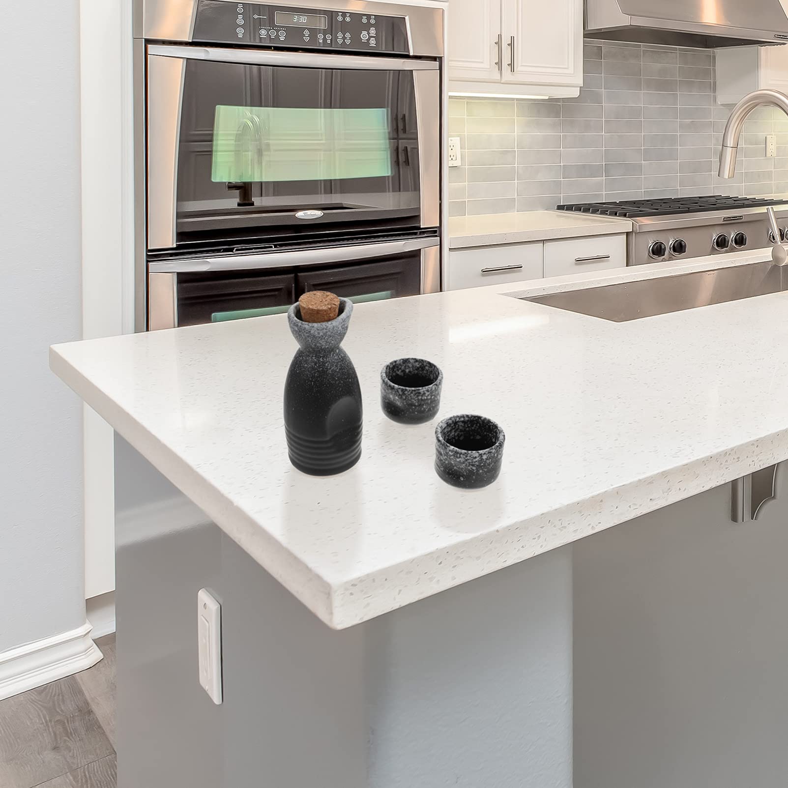 COLLBATH Ceramic Sake Pot Set Japanese Style Sake Serving Pot Cups Warm Sake Bottle Wine Set for Guests