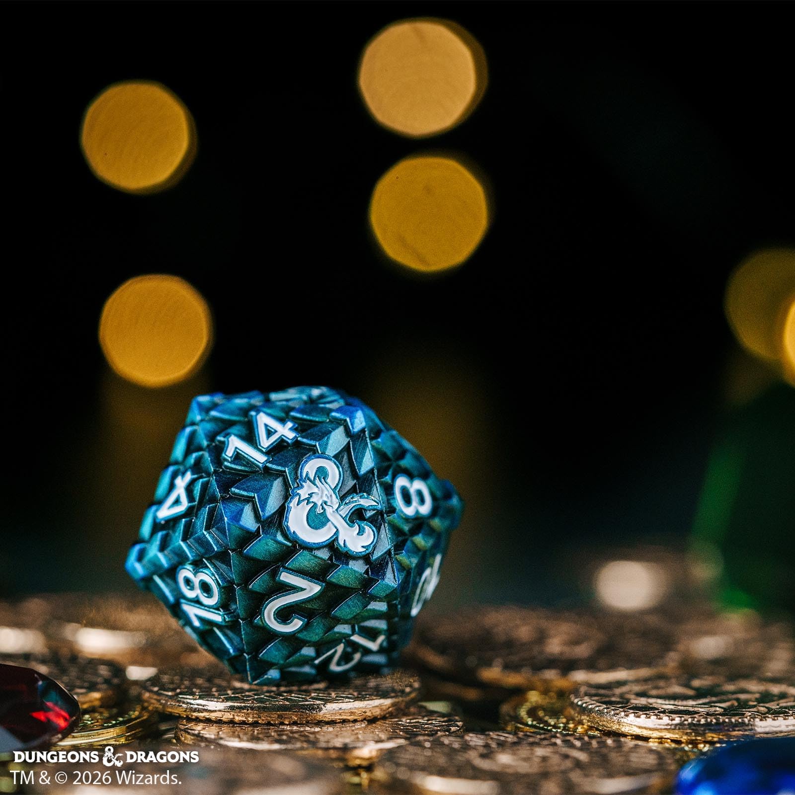 D&D Fizban's Treasure Misfit - Caja ciega de gran tamaño d20 de Fanroll | A partir de 14 años | Dados misteriosos de 25 mm en cofre del tesoro, metal, piedra preciosa, núcleo líquido y dados de rol