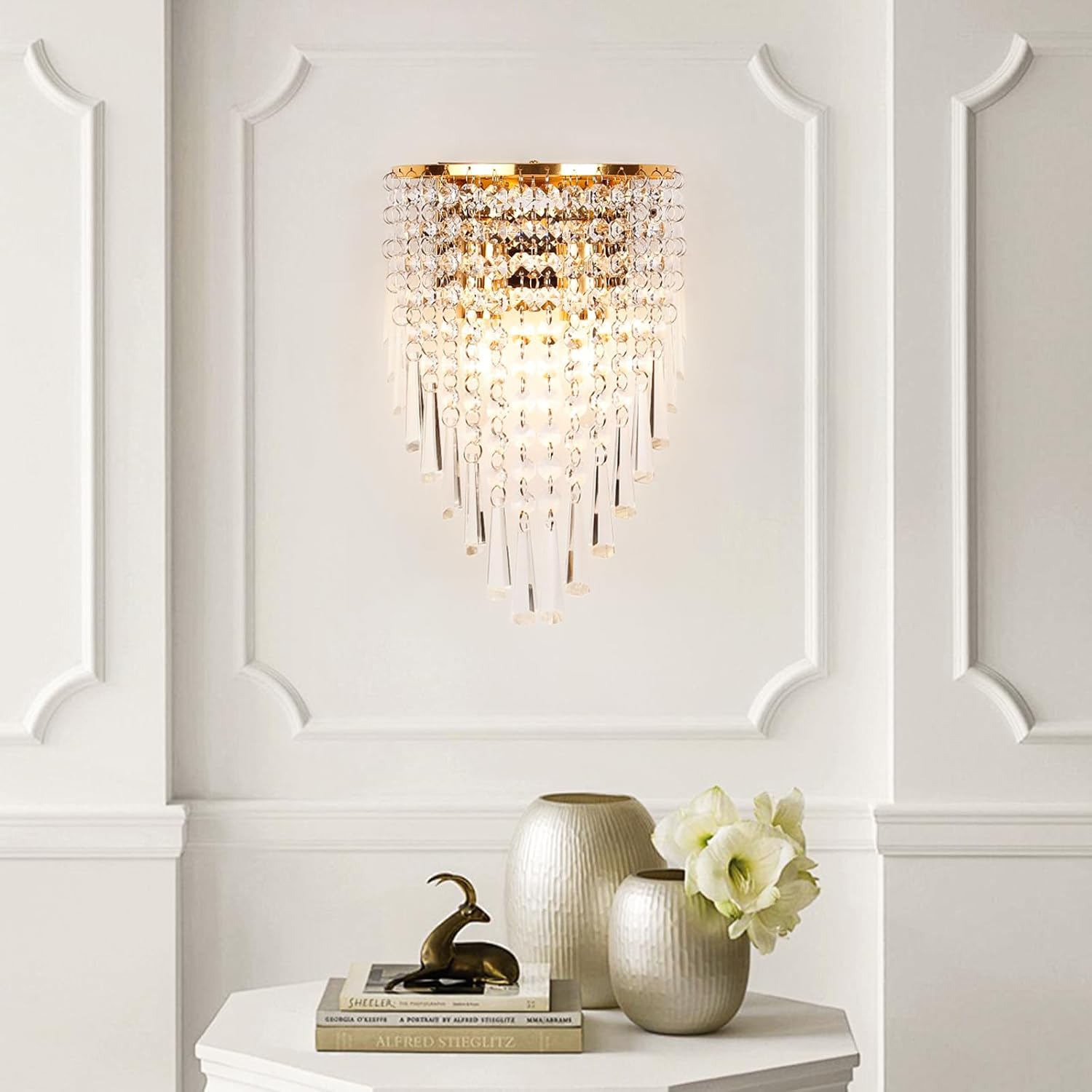 Aomesinc Modern Crystal Wall Sconce Light Gold Indoor Wall Light Fixture K9 Crystal Drops Lamp for Living Room Bathroom Bedside Hallway(Without Bulb)