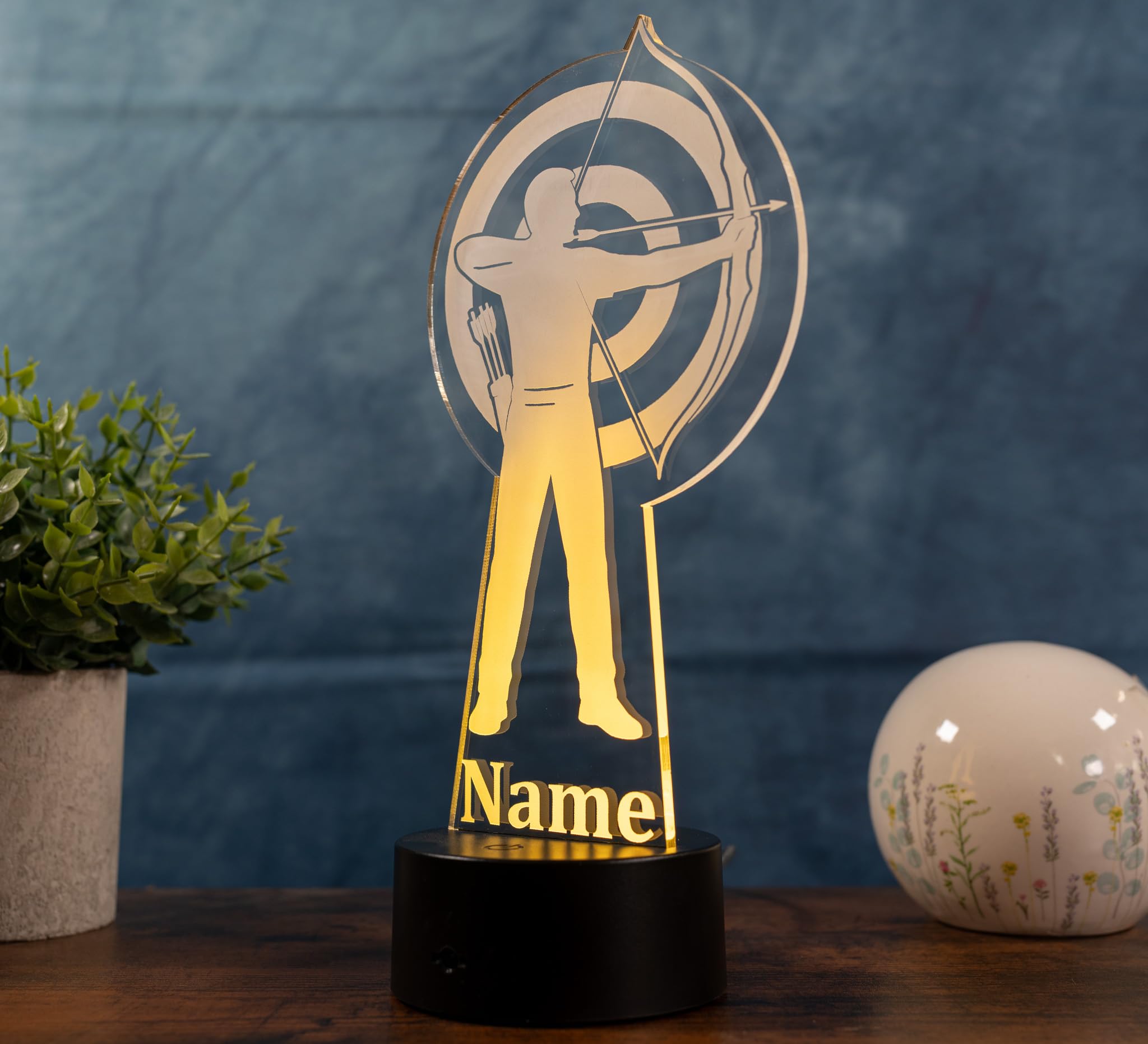 Bogenschütze Lampe personalisiert – LED Nachtlicht mit Name | Geschenk für Männer im Bogensport | Archery Light Deko für Kinderzimmer, Schlafzimmer & Schützenverein