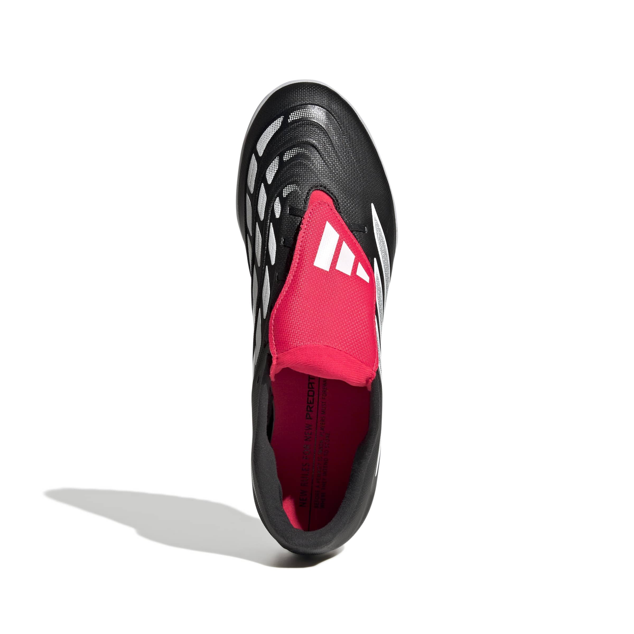 adidas Unisex Zapatilla de fútbol con lengüeta Plegable Predator Club Moqueta