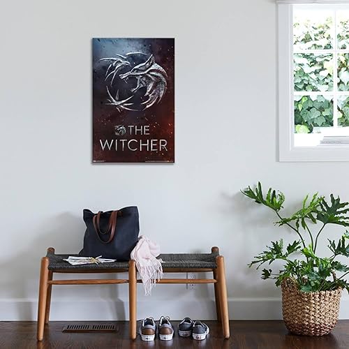 Miniatura 3 de Trends International Netflix The Witcher Season 3 - Medallion One Sheet Wall Poster, 22.37" x 34.00", Stretched Canvas