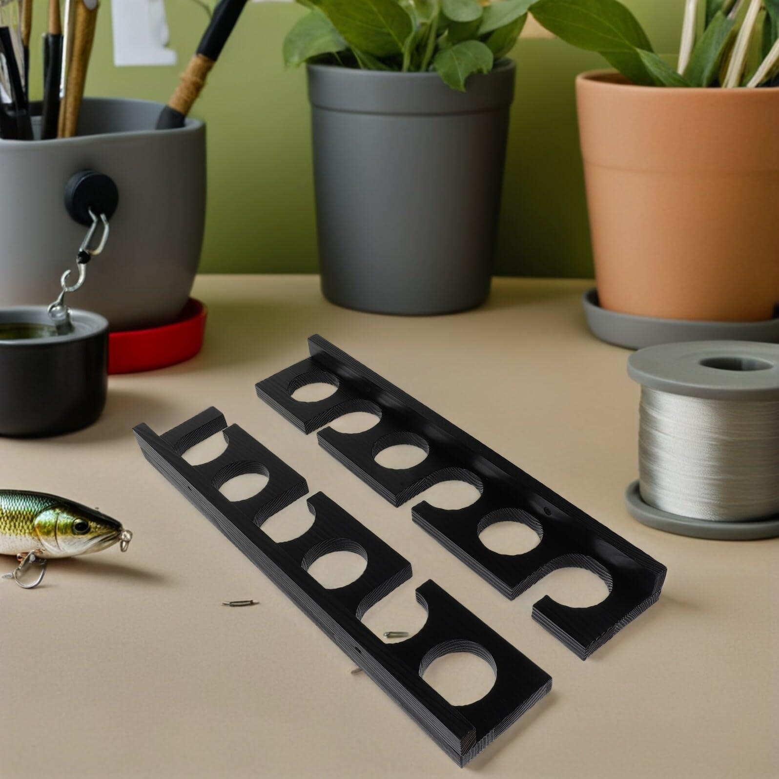 WOONEKY 2 Pezzi Porta Canne Pesca in Legno con Slot Supporto da Parete Orizzontale Robusto e Salvaspazio Organizzatore Rustico per Canne Pesca in Casa e Garage