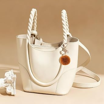 Fashion Keychain for Women, Cute Heart Bling Key Chain Accessories Pom Pom for Backpack