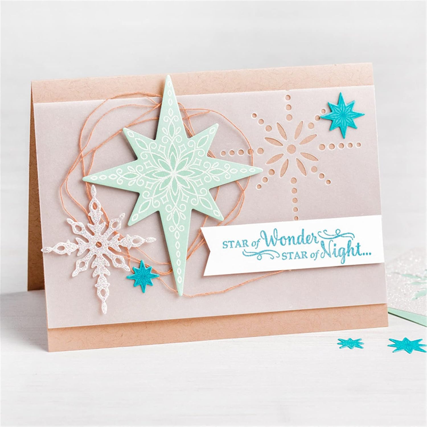 Scrapbooking Die-Cuts, Christmas Metal Cutting Dies for Card Making, Paper Craft Punch Template, Background Embossing Stencils, DIY Album Décor (Christmas Snowflakes-12.4x8.3cm)
